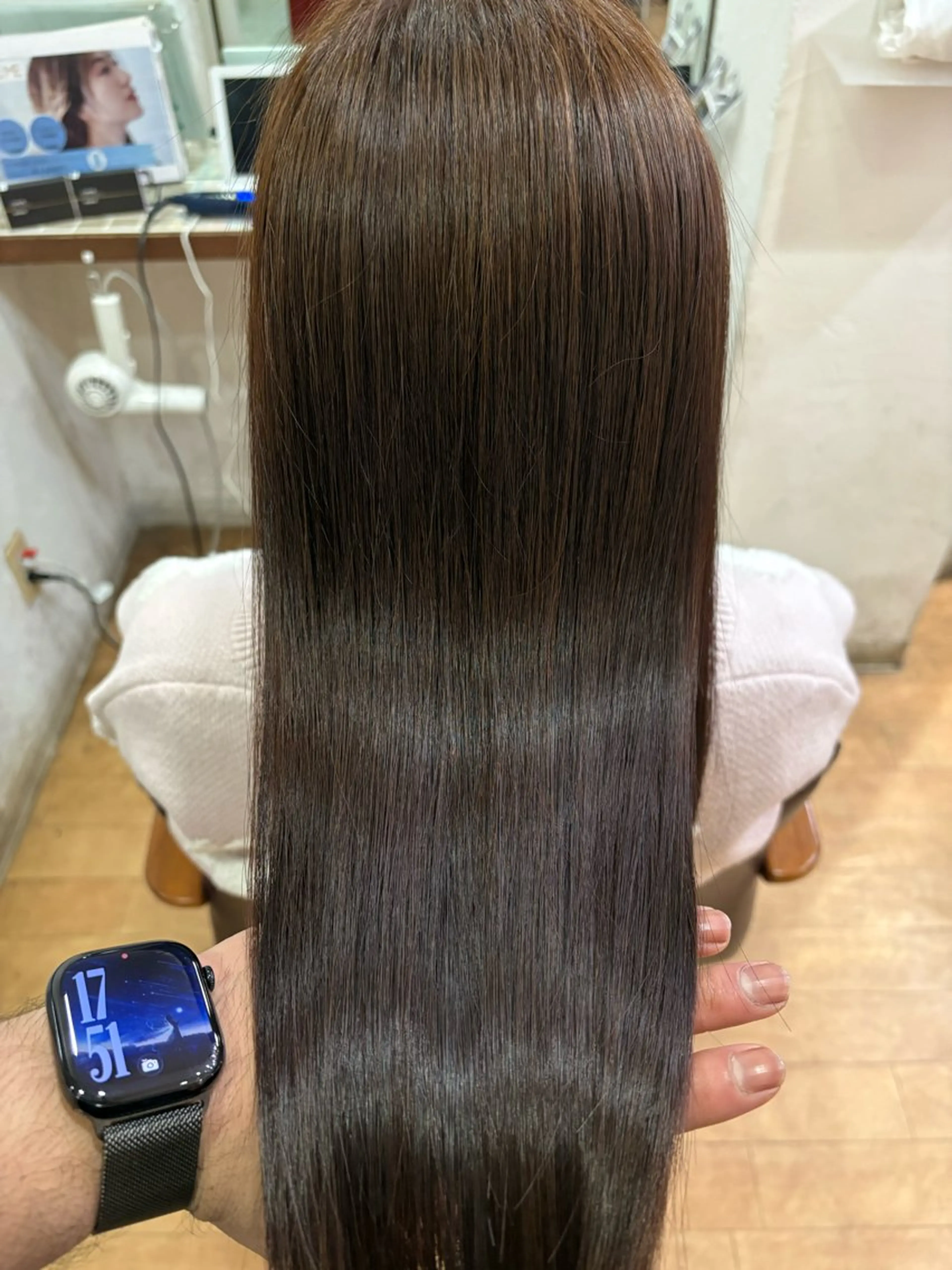 セミロング カラー カット ヘアカラー トリートメント 髪質改善TR特化 副店長 坂田一樹】のヘアスタイル