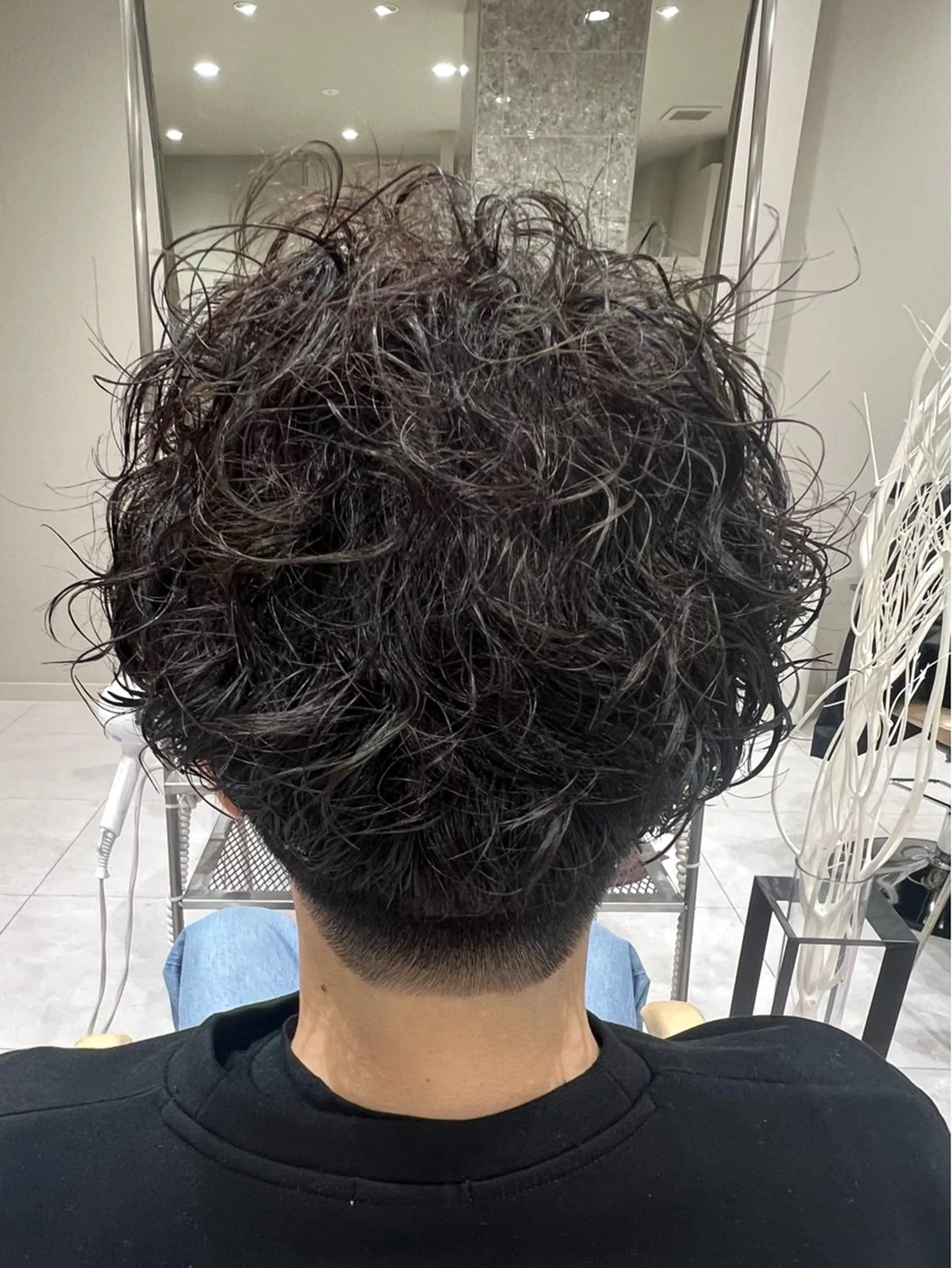 ショート パーマ メンズ 古賀 雄歩のヘアスタイル
