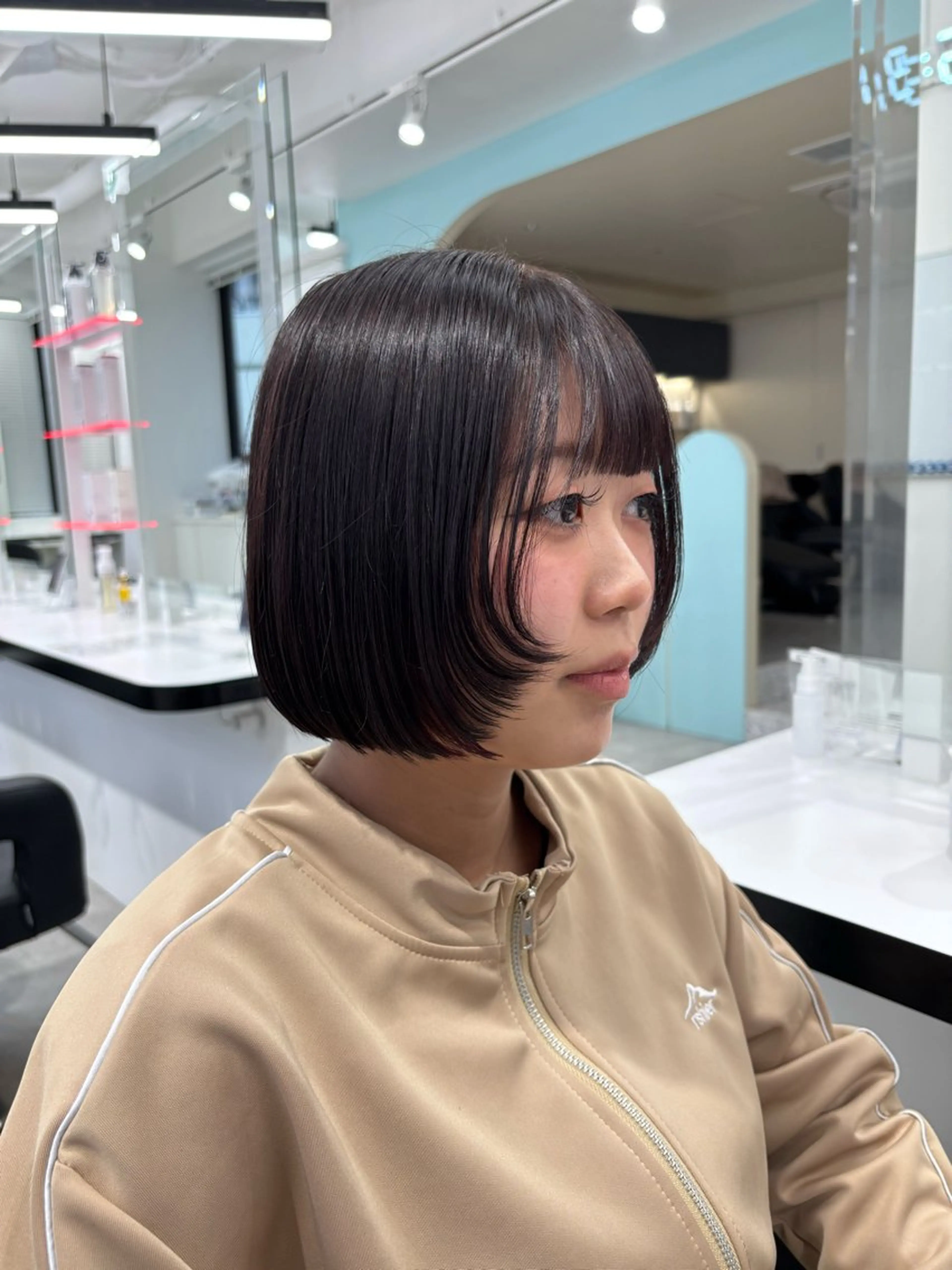 ミディアム Wカラー/暖色/べ ージュりく©︎🐝のヘアスタイル