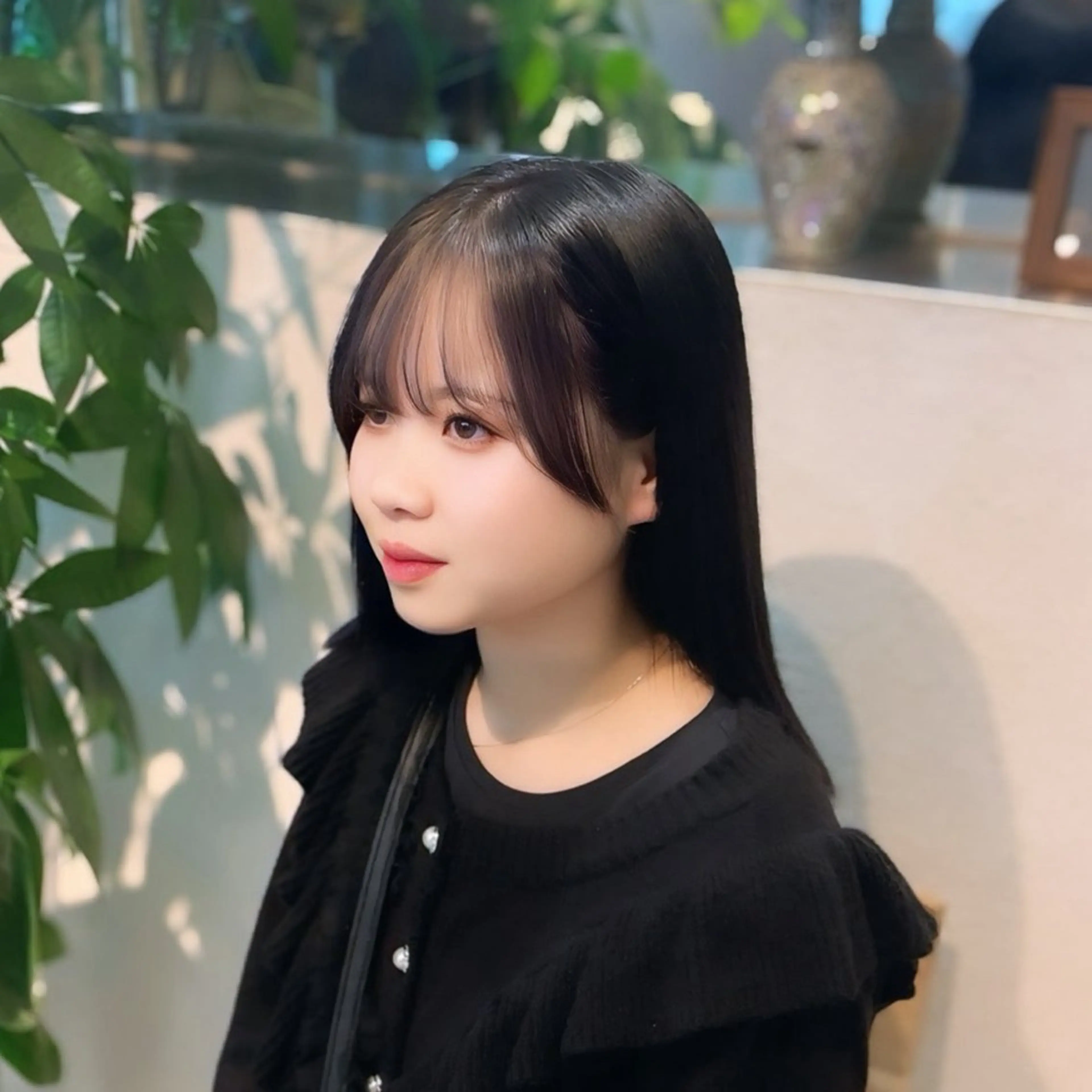 セミロング カラー カット 縮毛矯正 トリートメント suzuka/透明感 カラー 美髪縮毛矯正のヘアスタイル