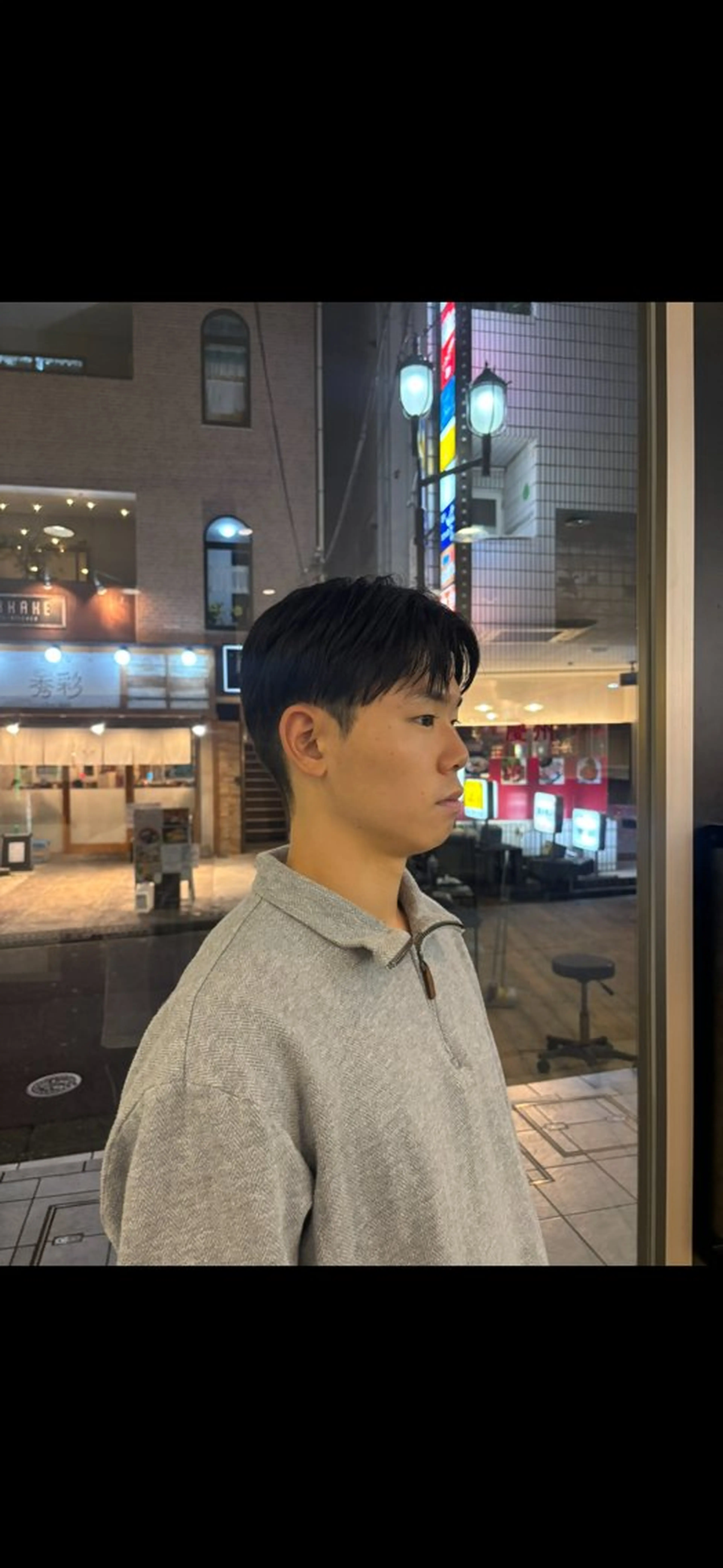 ショート メンズ センターパート ショートヘア MEN'S HAIR PERCUT所属・行方 晴貴のヘアスタイル