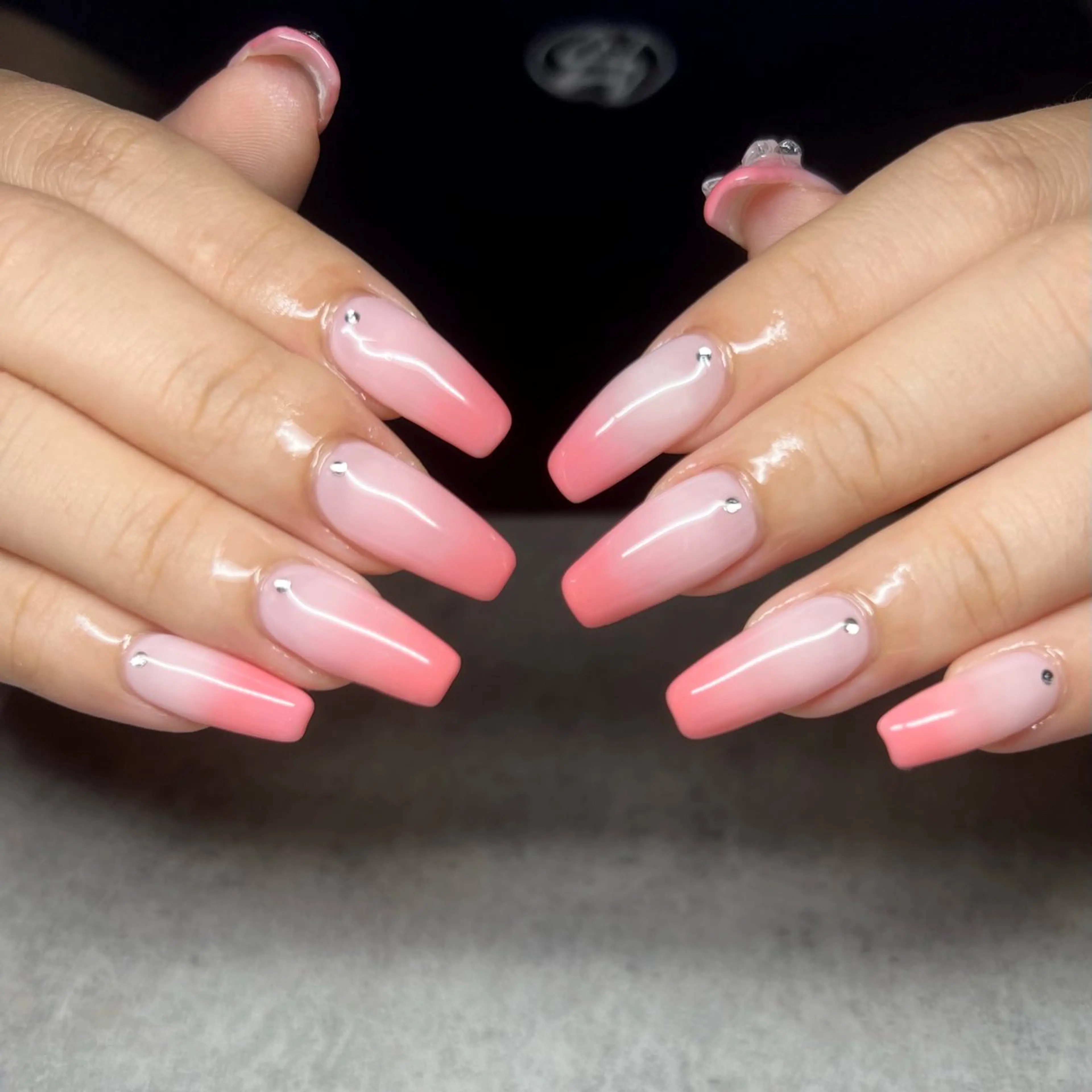 ネイル グラデーション ハンドネイル ハンドケア N dé chou chou所属・林 七海のその他イメージ