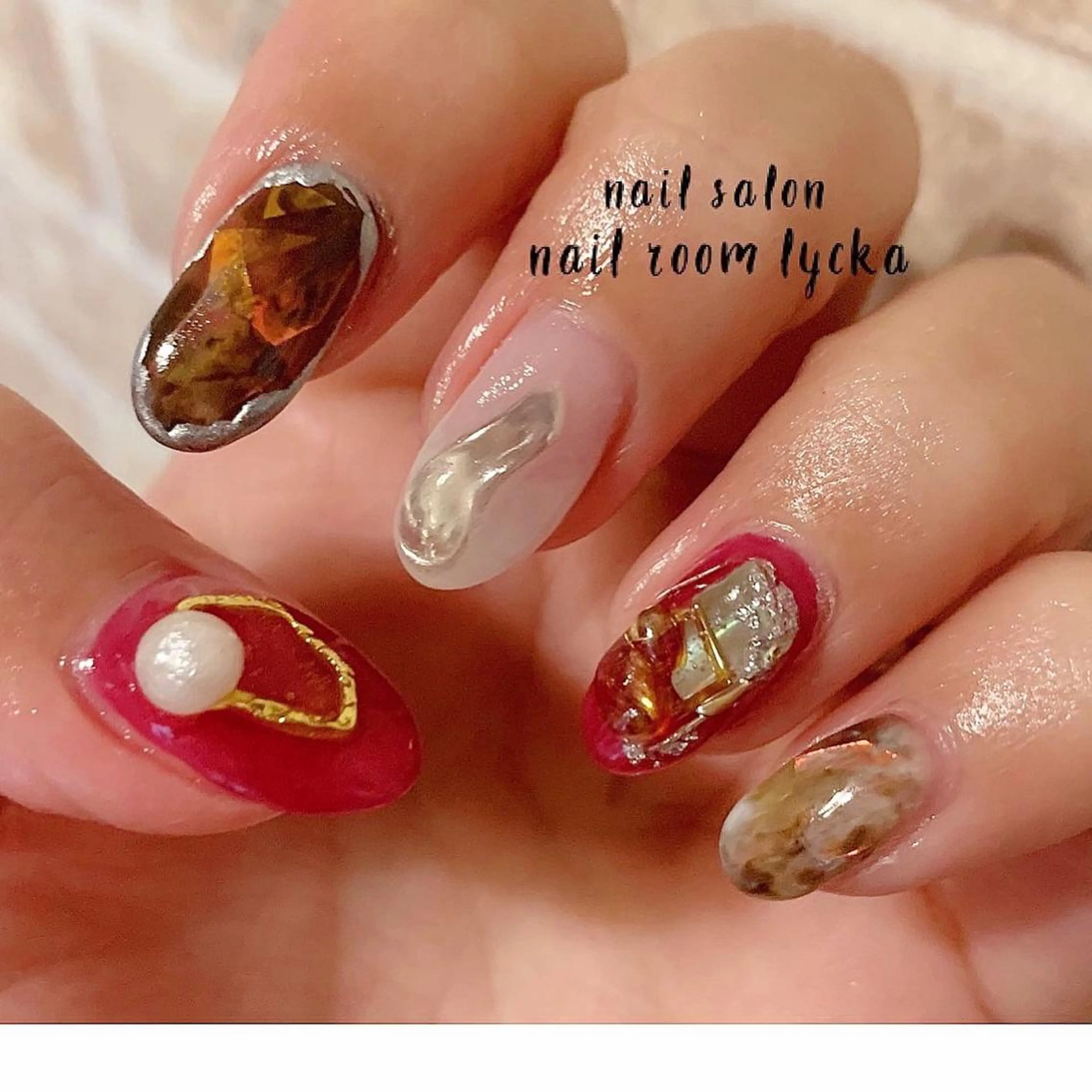 ネイル ﾈｲﾙﾙｰﾑﾘｯｶ 𝐦𝐚𝐲𝐮のネイルデザイン