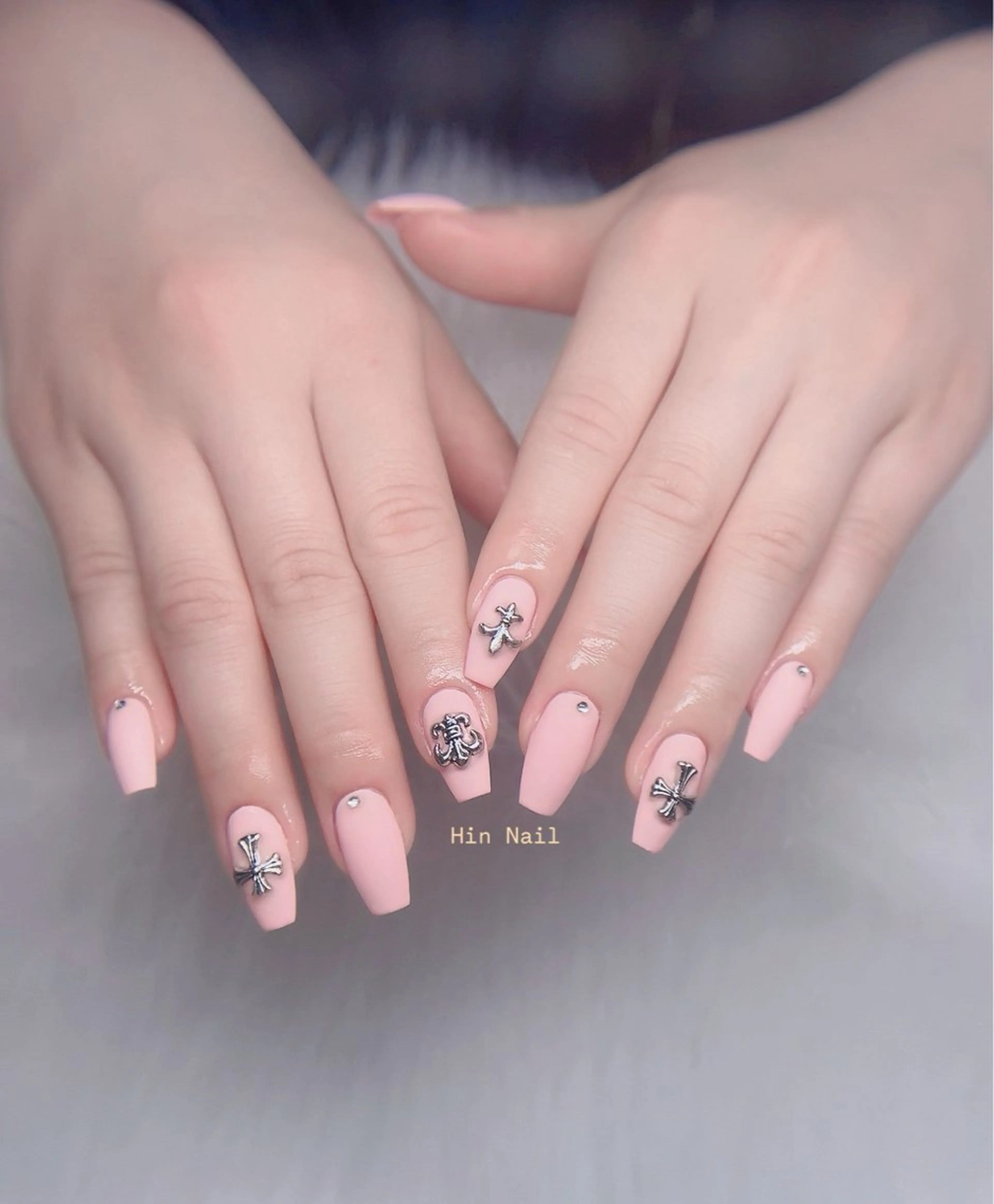 ネイル ハンドネイル HIN NAILのネイルデザイン