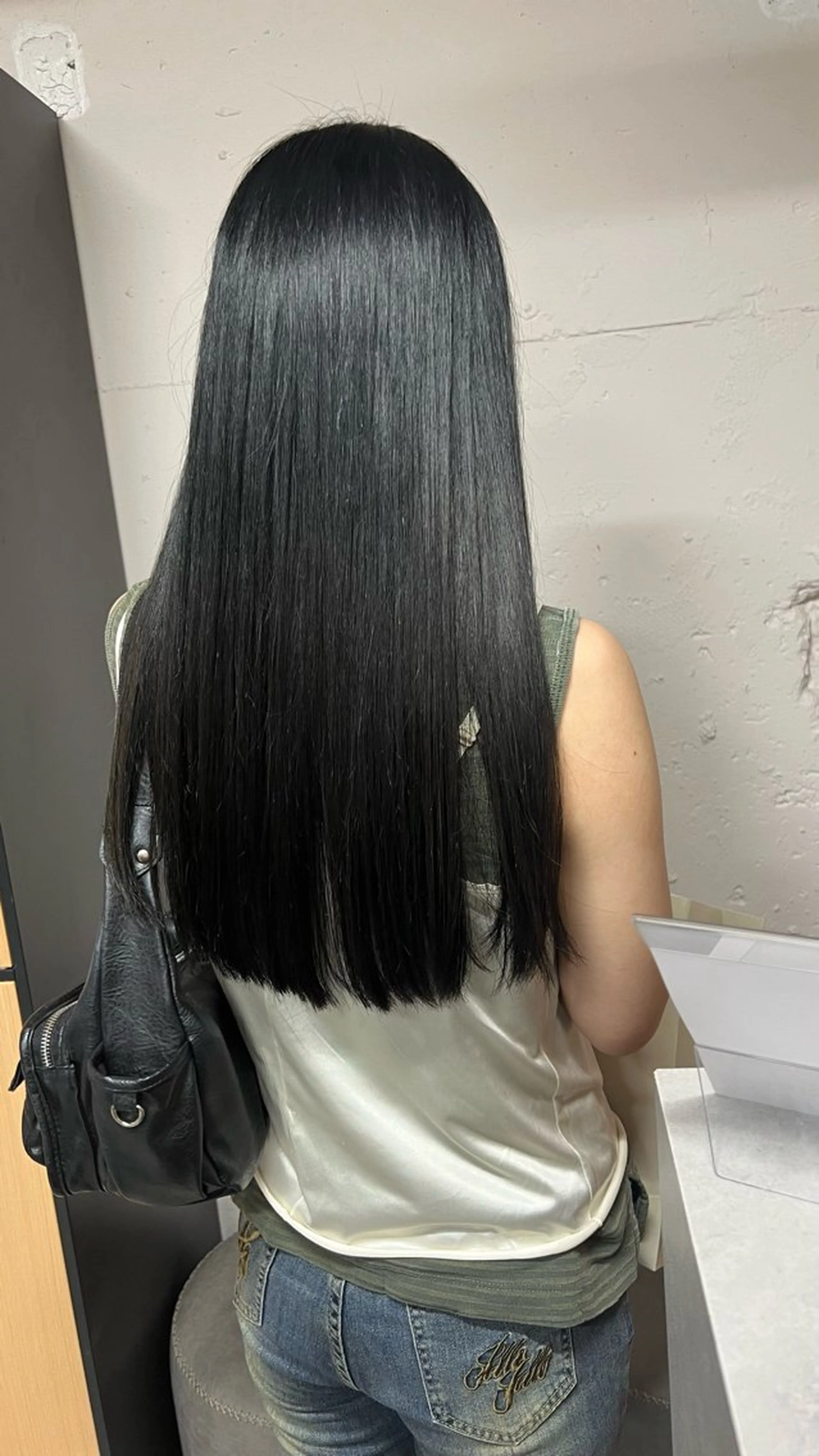 ロング カラー ヘアカラー トリートメント 🎀tokute ナオ🧸のヘアスタイル