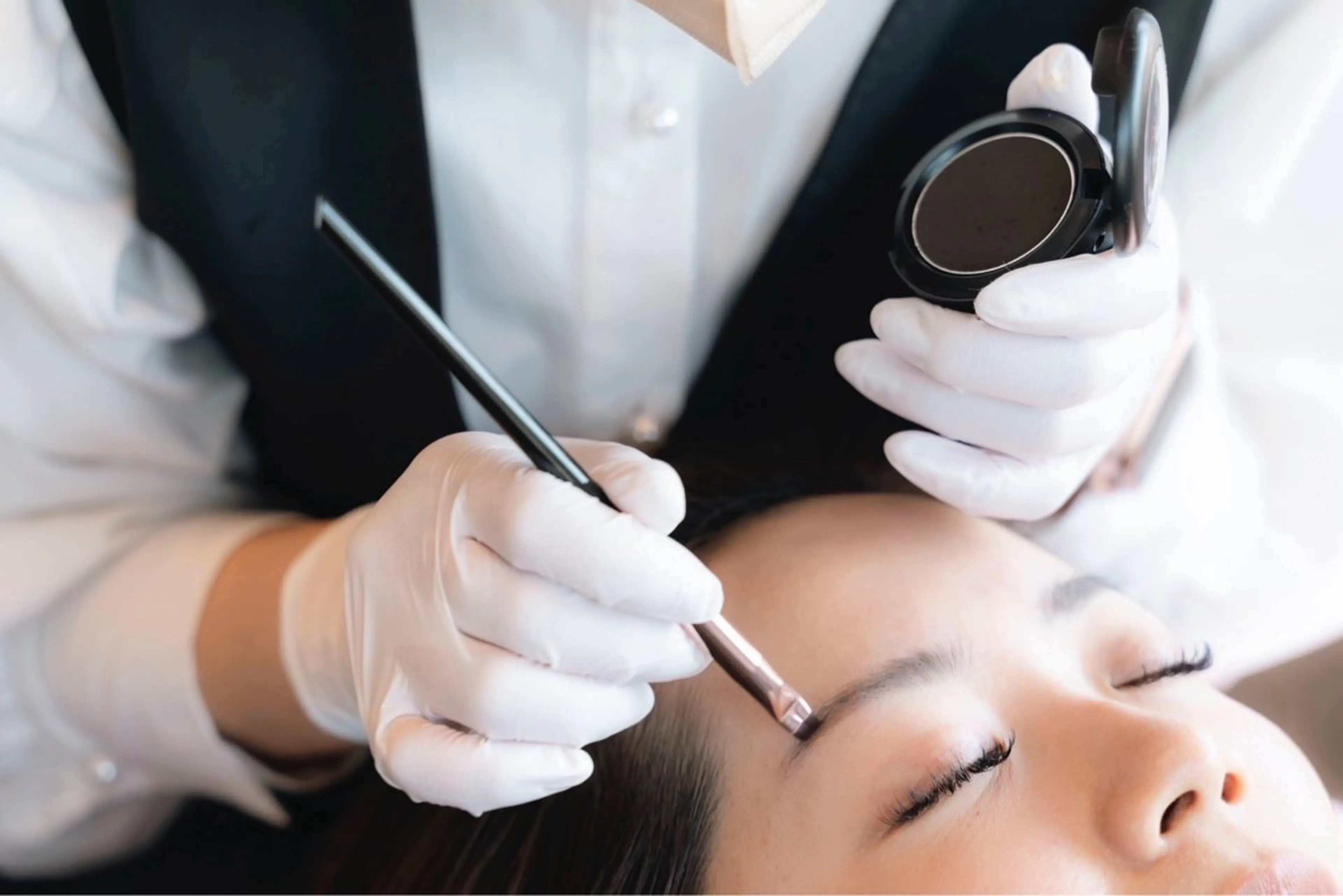 ✨人気No.1✨垢抜け眉完成！ハリウッドブロウリフト（HBL）＋WAX＋メイク仕上の写真