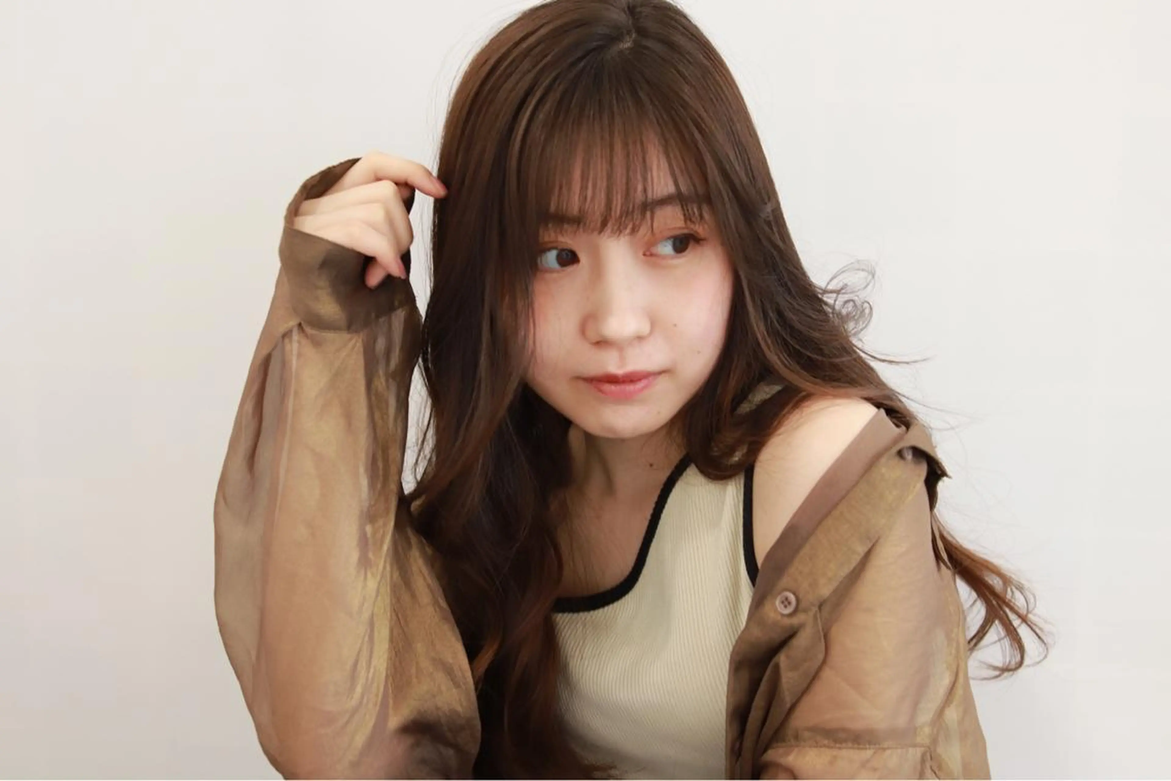 ロング カラー ヘアアレンジ レイヤー/ラベンダー オージュア/枝元唯のヘアスタイル