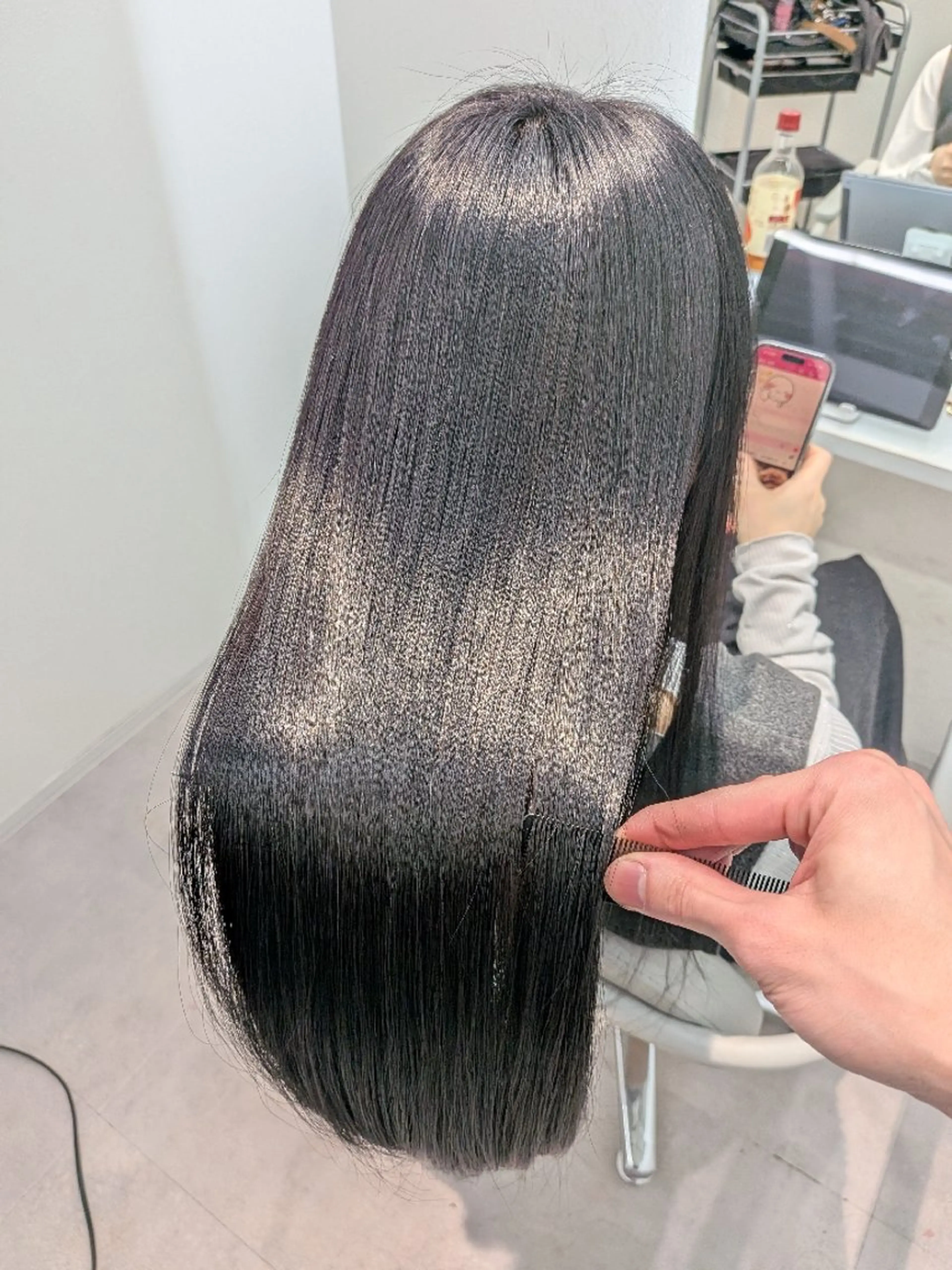 ロング 髪質改善 縮毛矯正 神 唯織のヘアスタイル