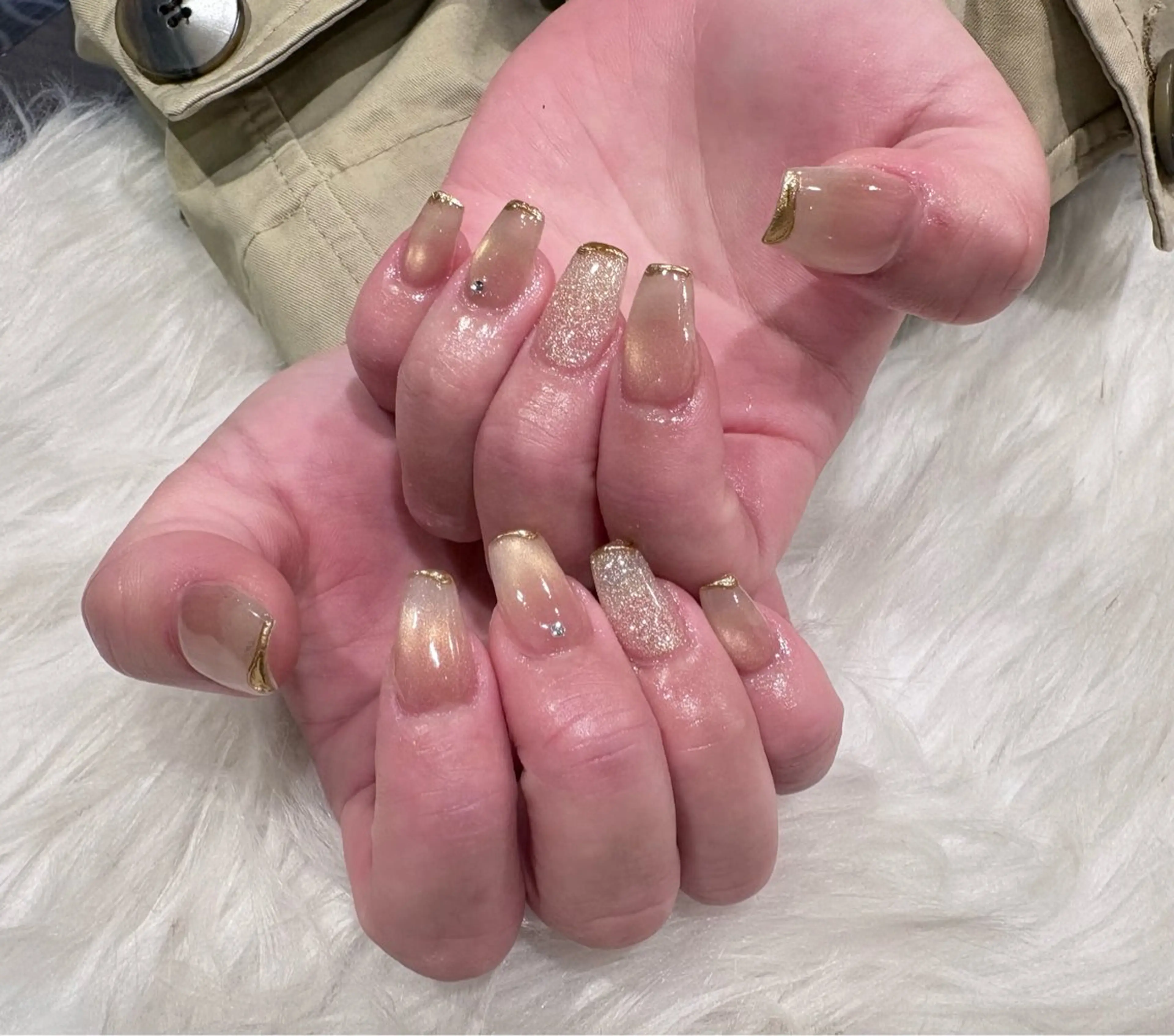 ネイル ストーンネイル ハンドネイル Nobody_ Minのネイルデザイン