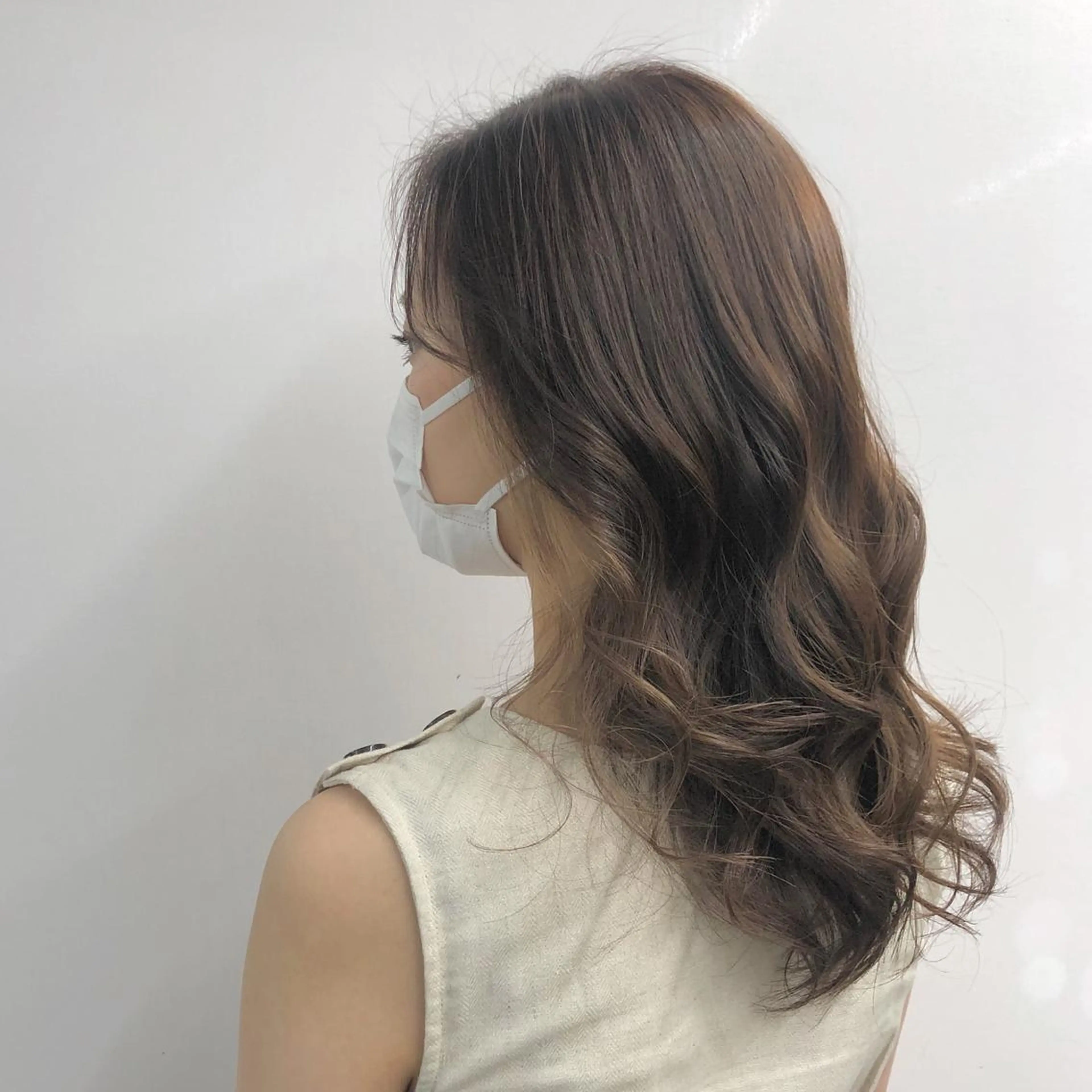 ロング 韓国レイヤーカット要 暗透カラー📓吉祥寺のヘアスタイル