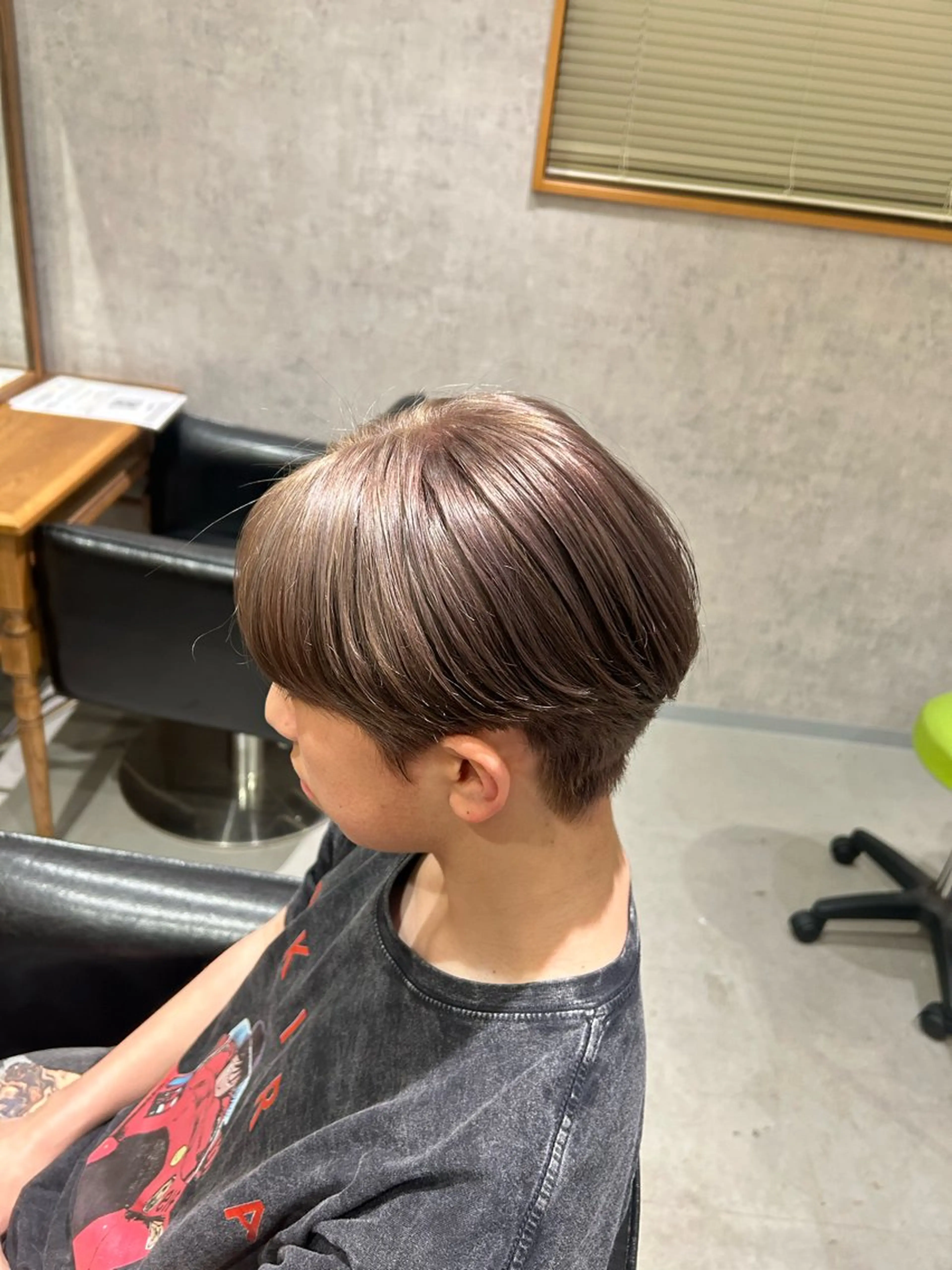 カラー メンズ suri-ru hair【スリールヘアー】所属・FURUSAWA AOIのヘアスタイル