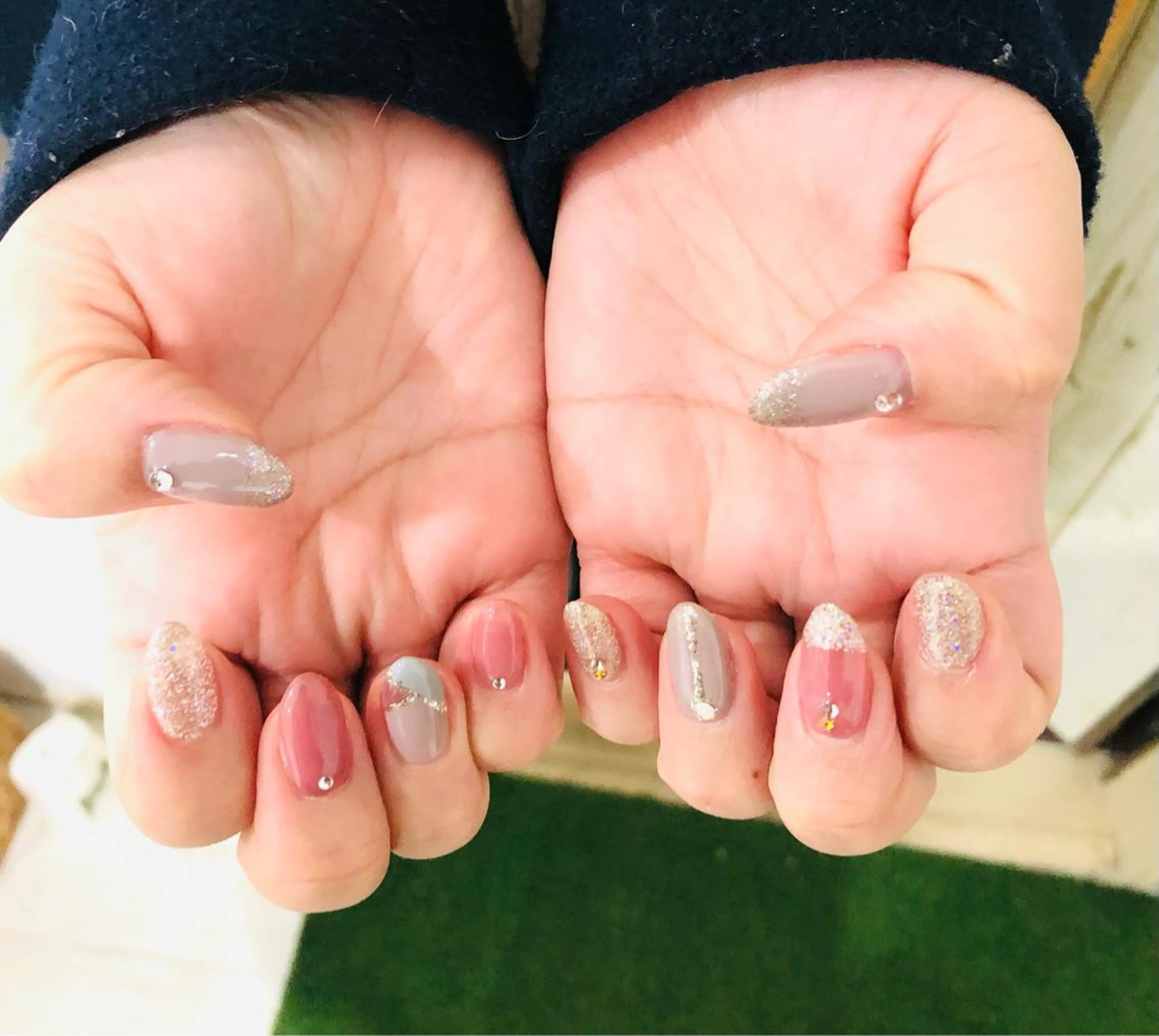 ネイル ニュアンスネイル 冬ネイル クリスマス H3(エイチスリー)所属・H3 hitoのネイルデザイン