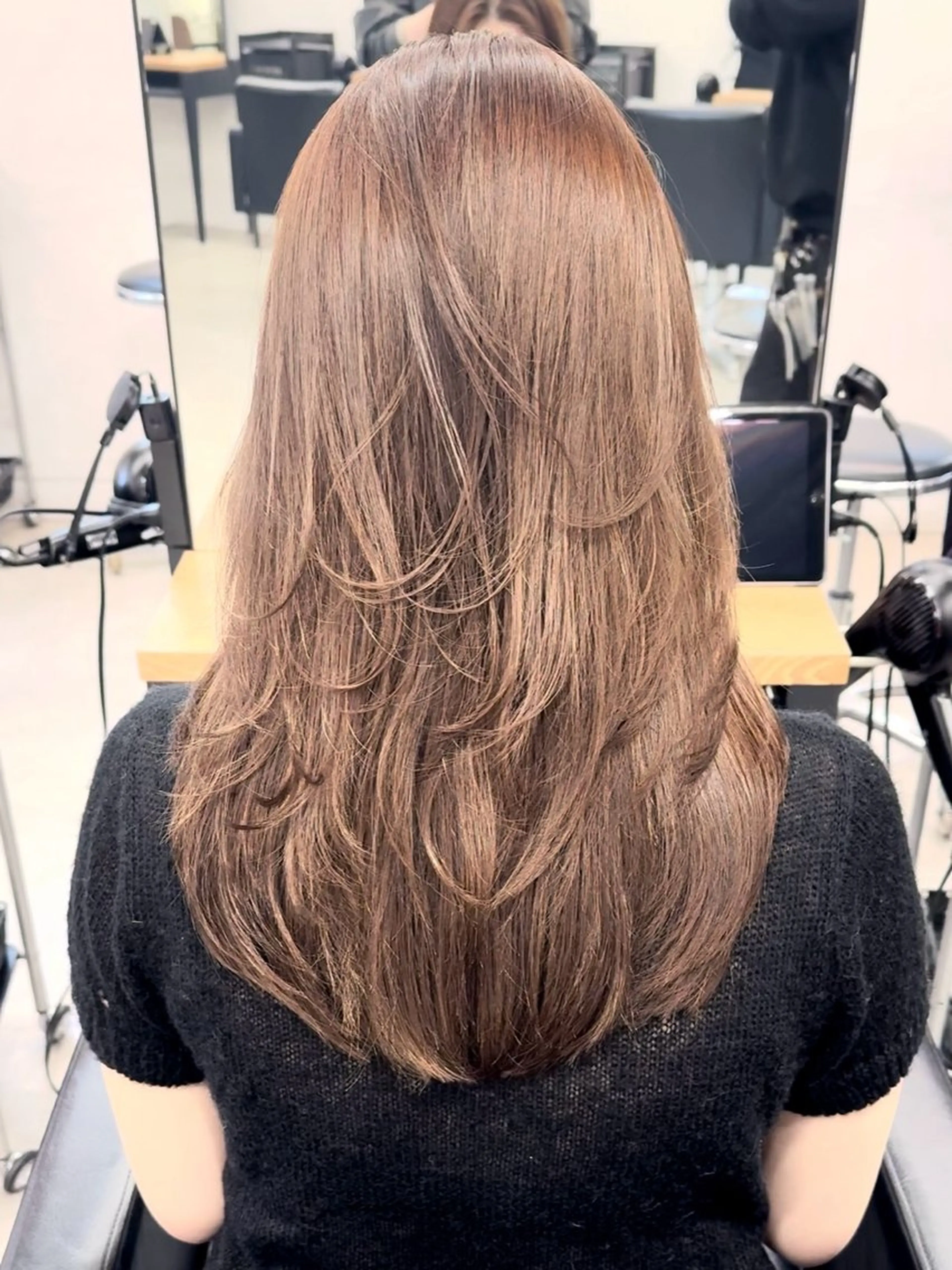 【ミニモ学割U24】レイヤーカット+透明感カラー+リッチトリートメント/韓国ヘアの写真