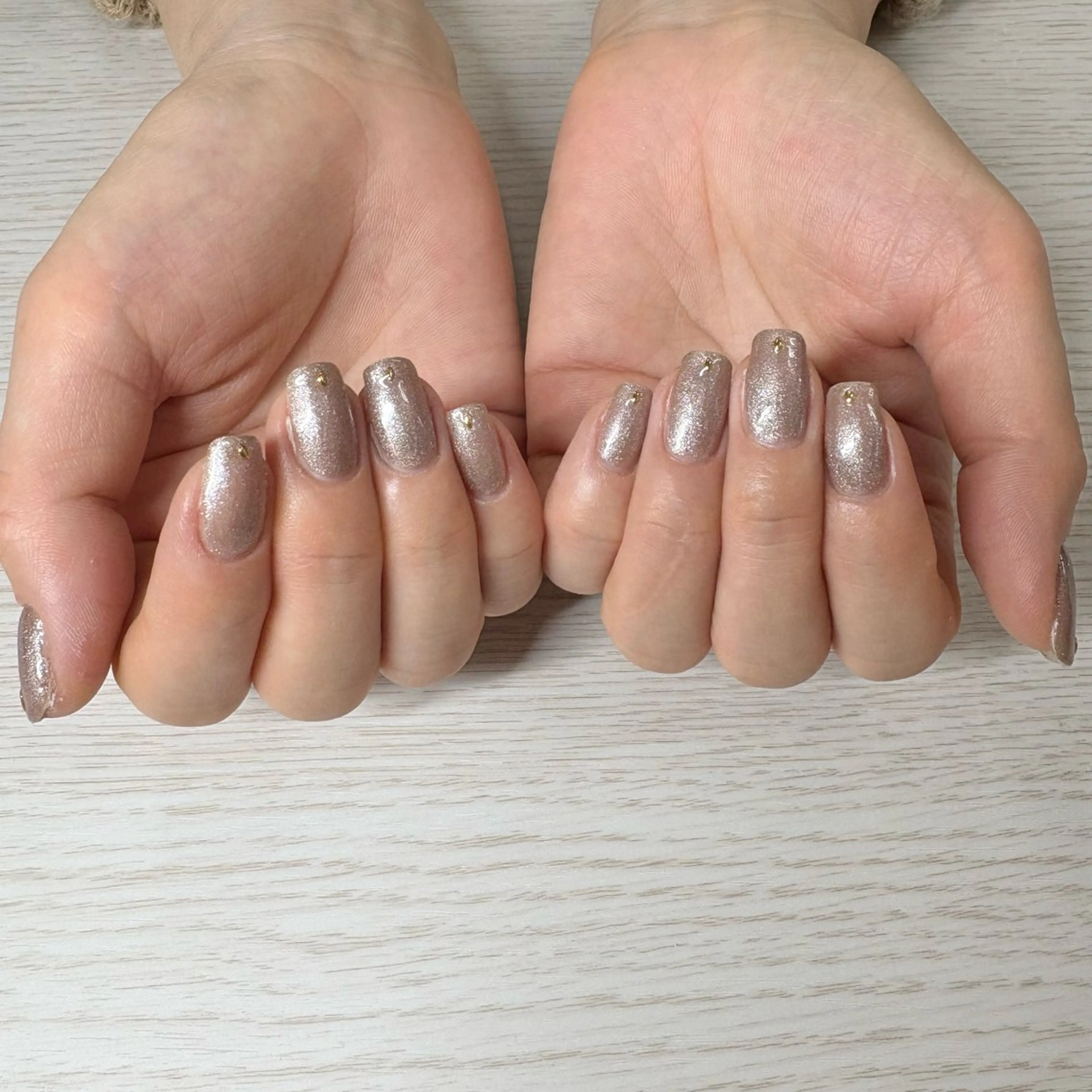 ネイル TRU NAIL大船店所属・TRU かつらのネイルデザイン