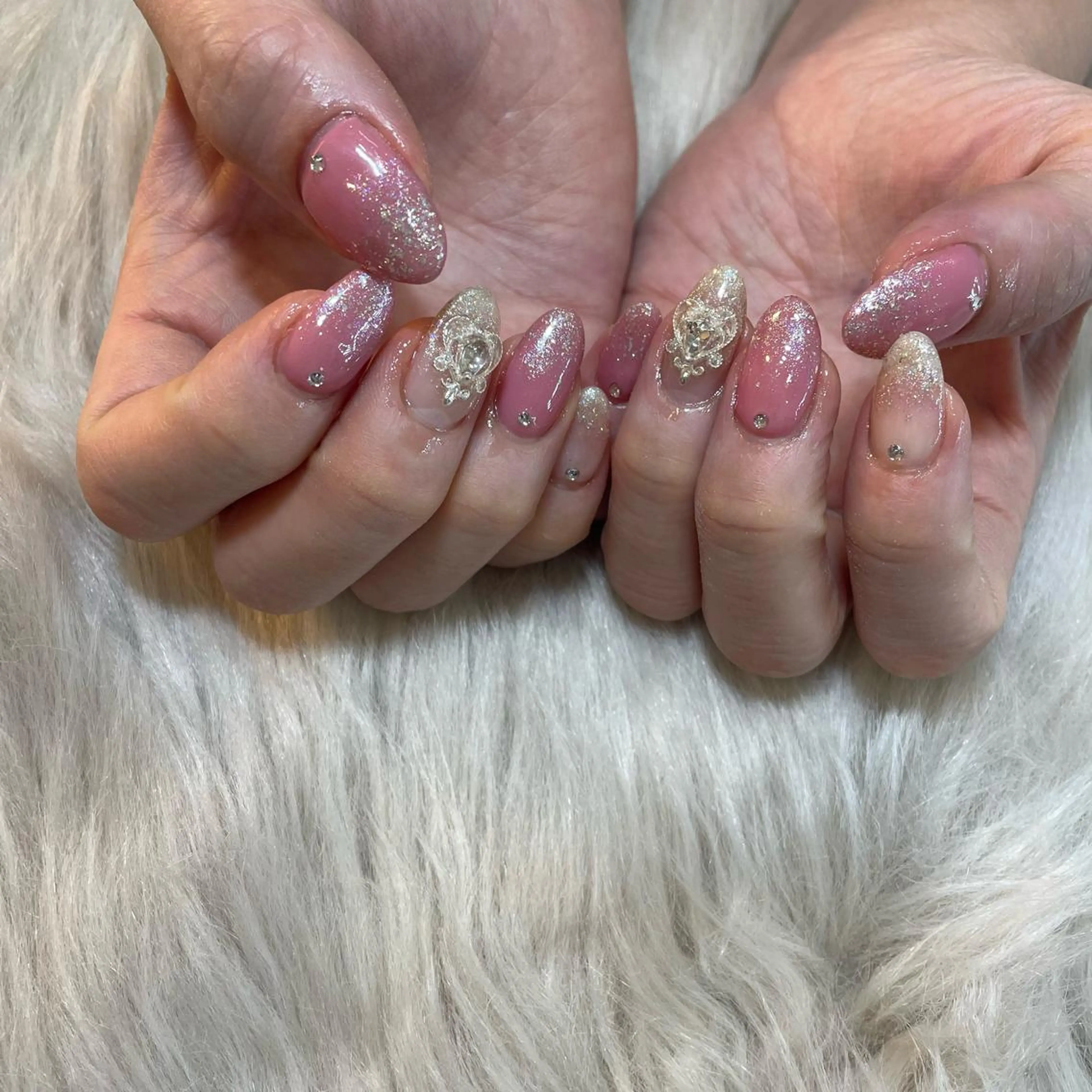 ネイル 韓国ネイル Nail Salon Gummi.のネイルデザイン