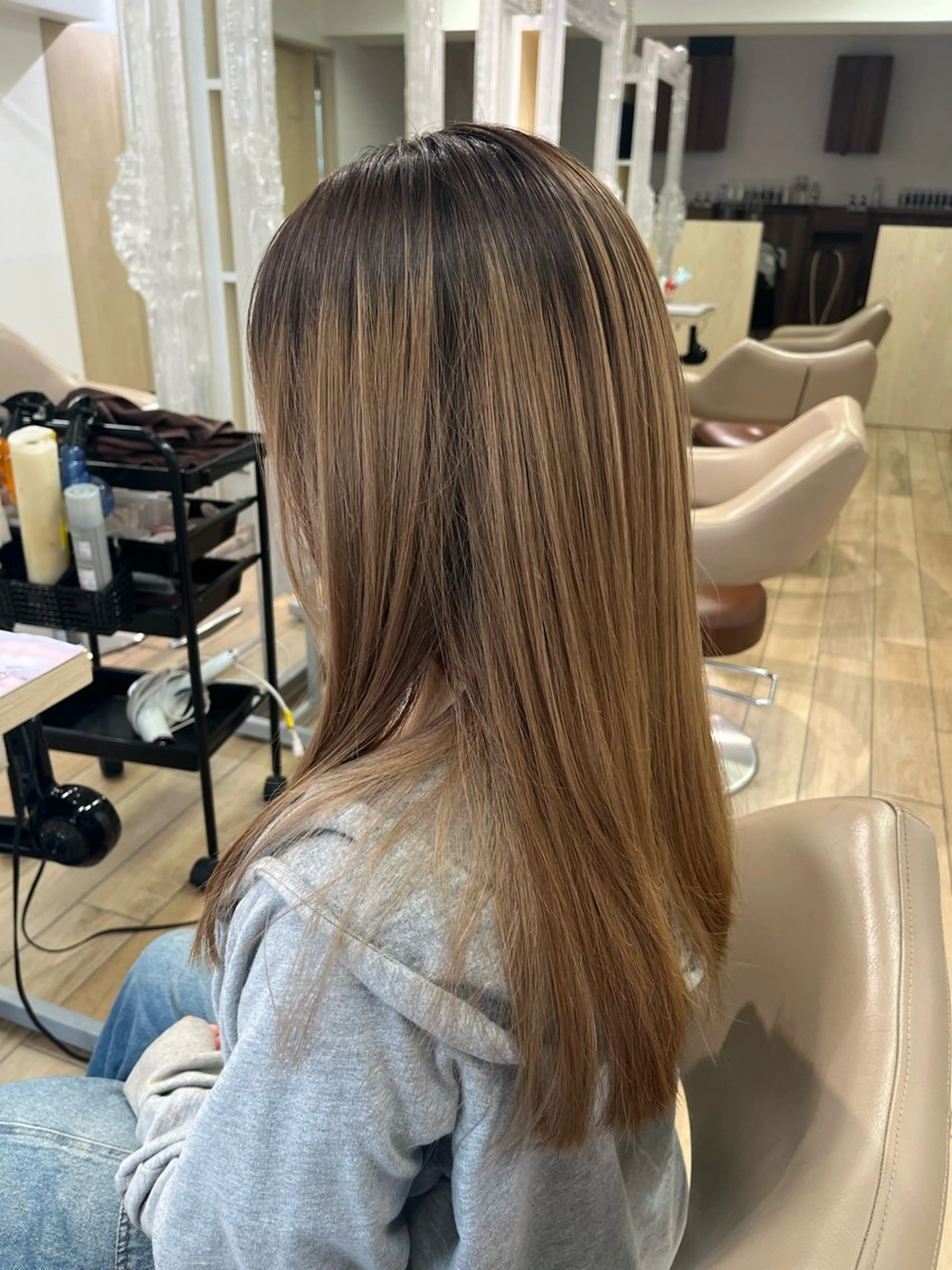 ロング カット 斉藤 翔平のヘアスタイル