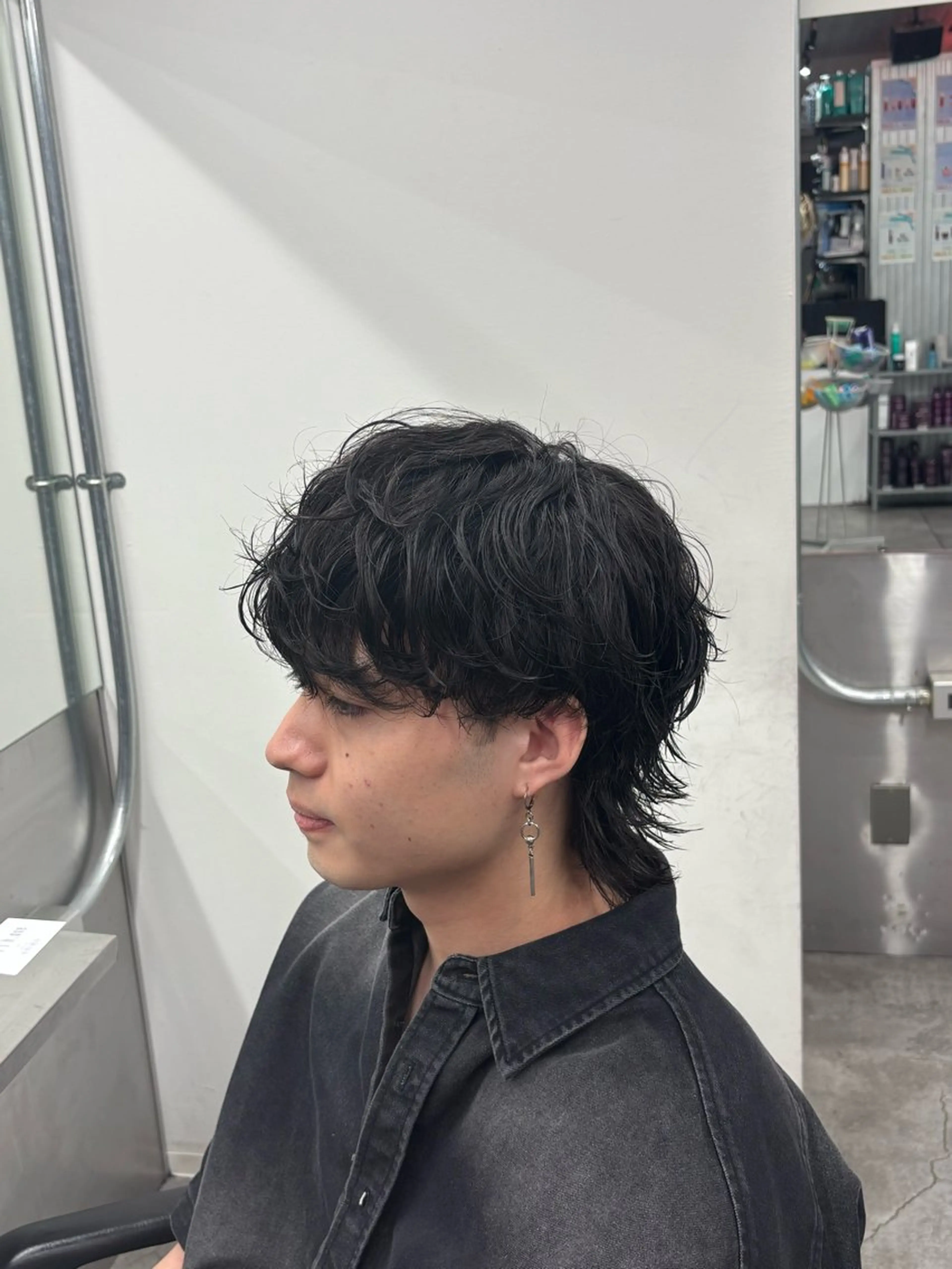 パーマ メンズハイトーン 北斗💍レイヤーのヘアスタイル