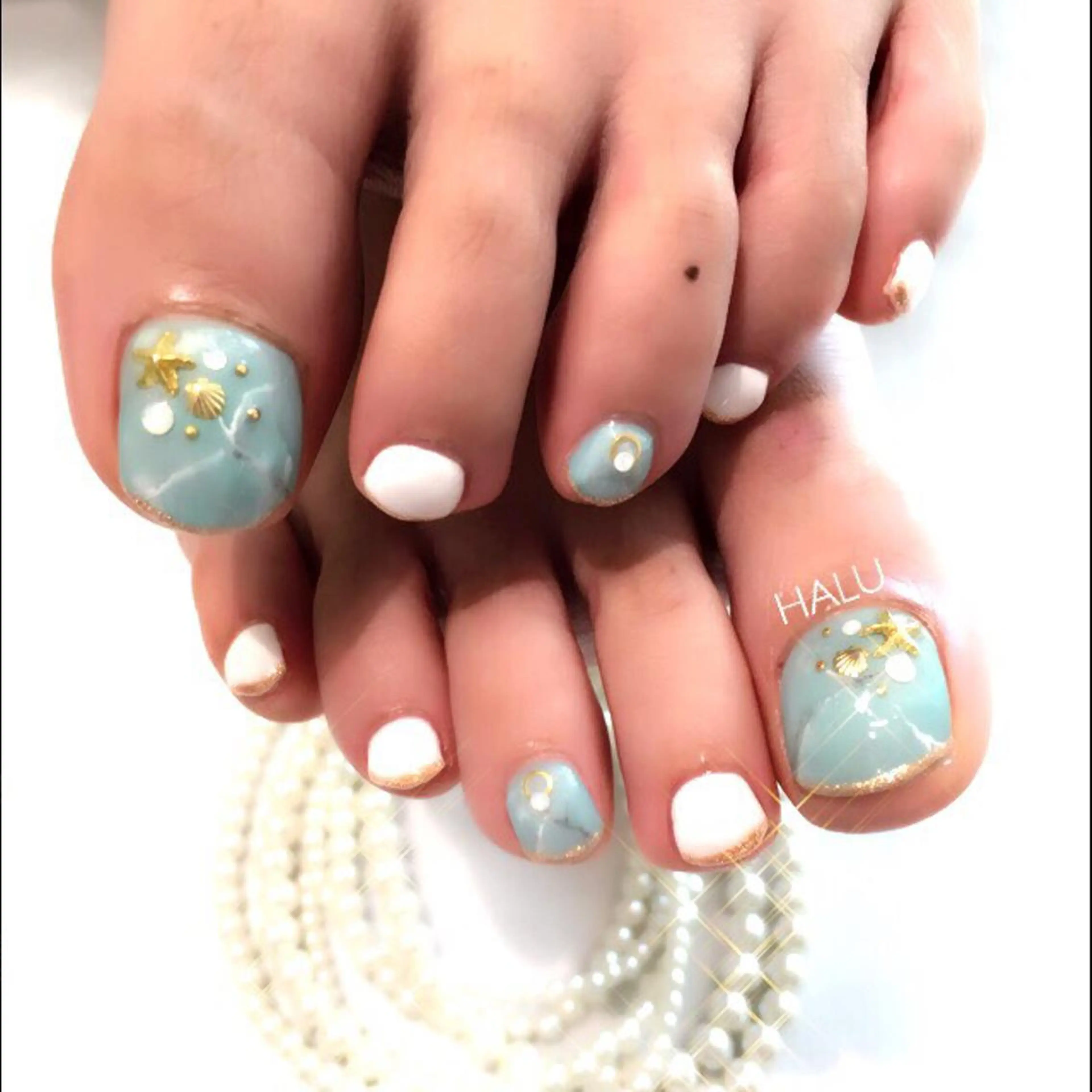 ネイル アートネイル ゴールド HALU ハルのネイルデザイン