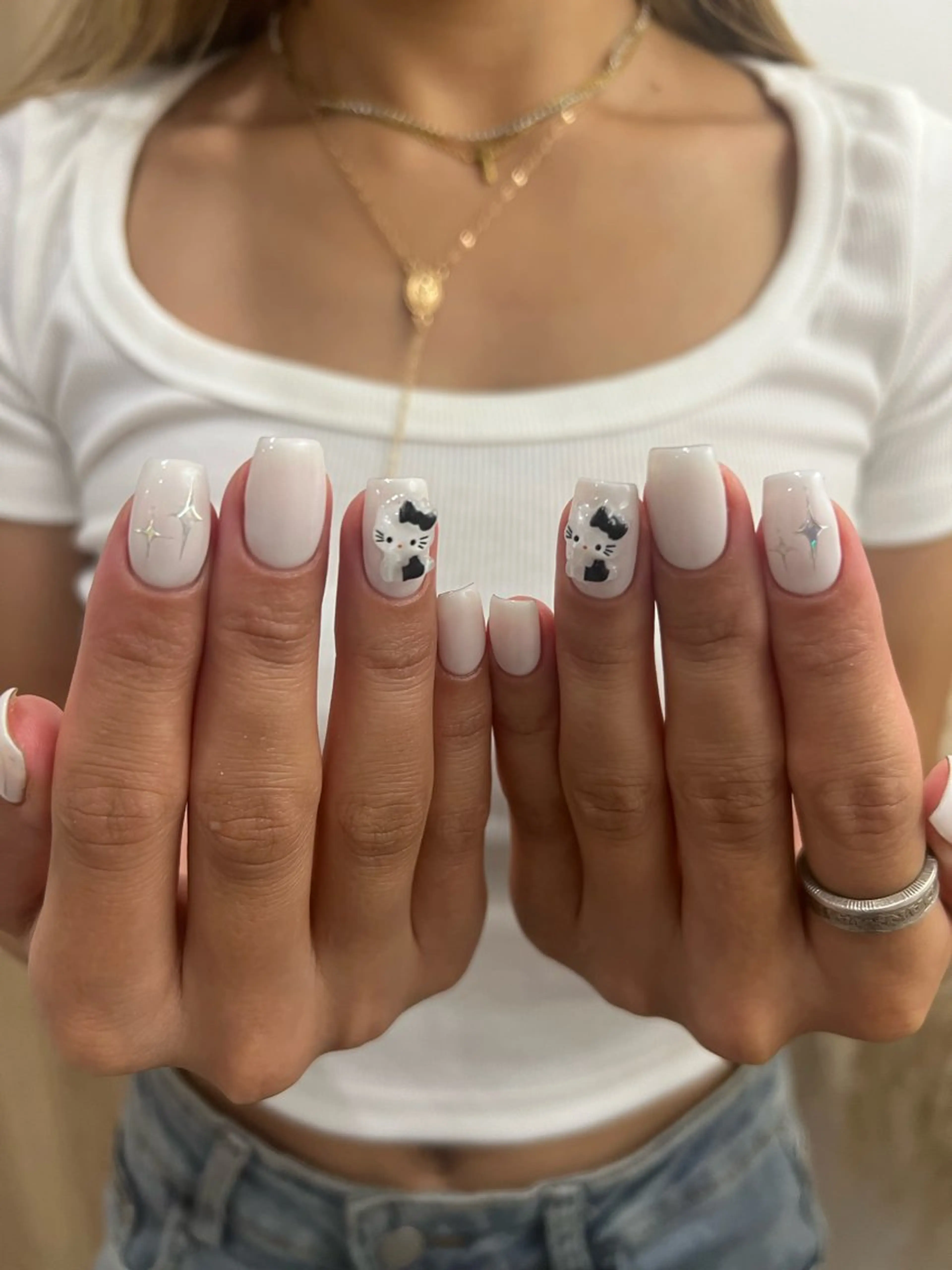 ネイル je belle NAGISA🧁🎀のネイルデザイン