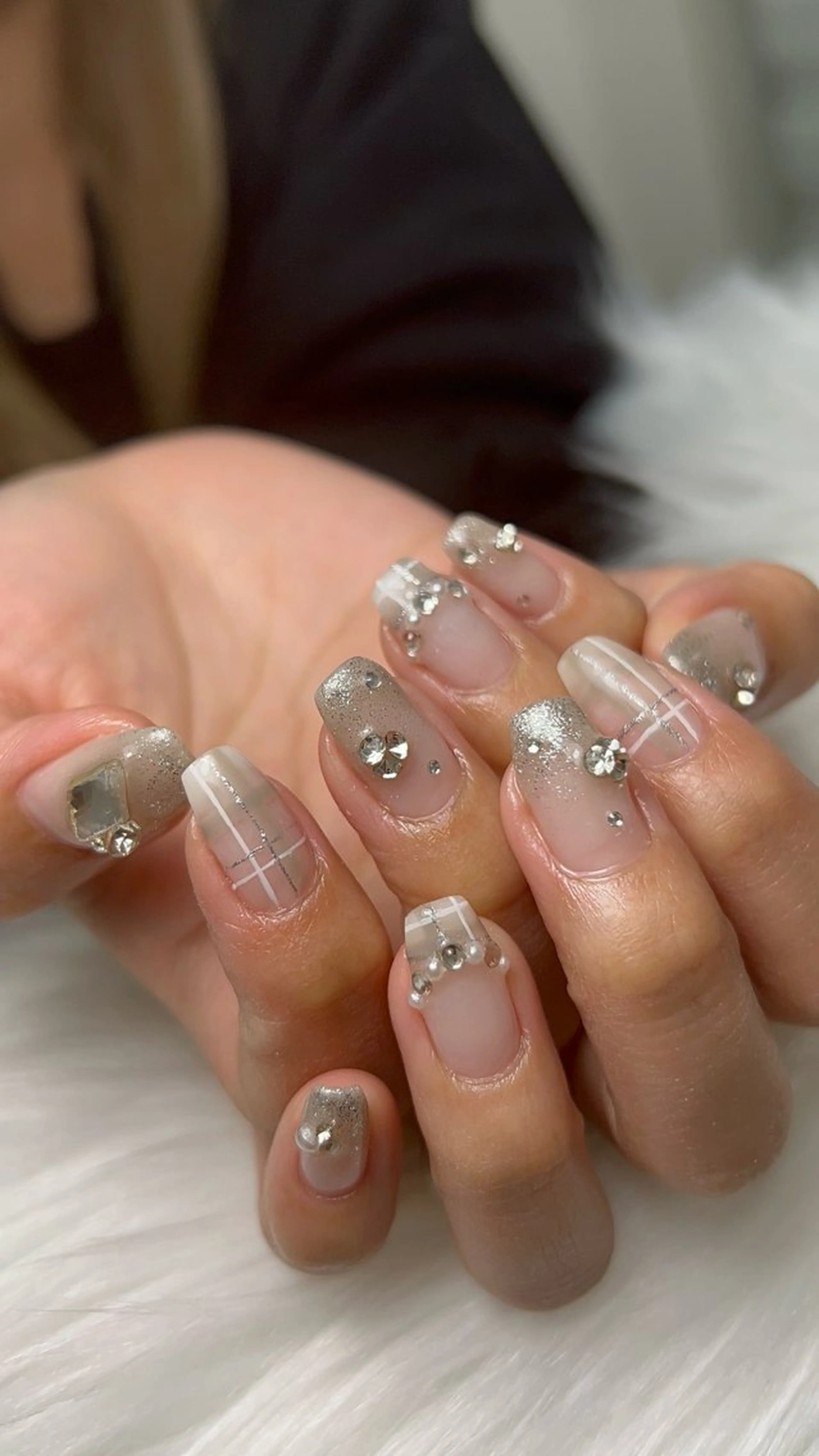 ネイル Blessed:N ブレストのネイルデザイン