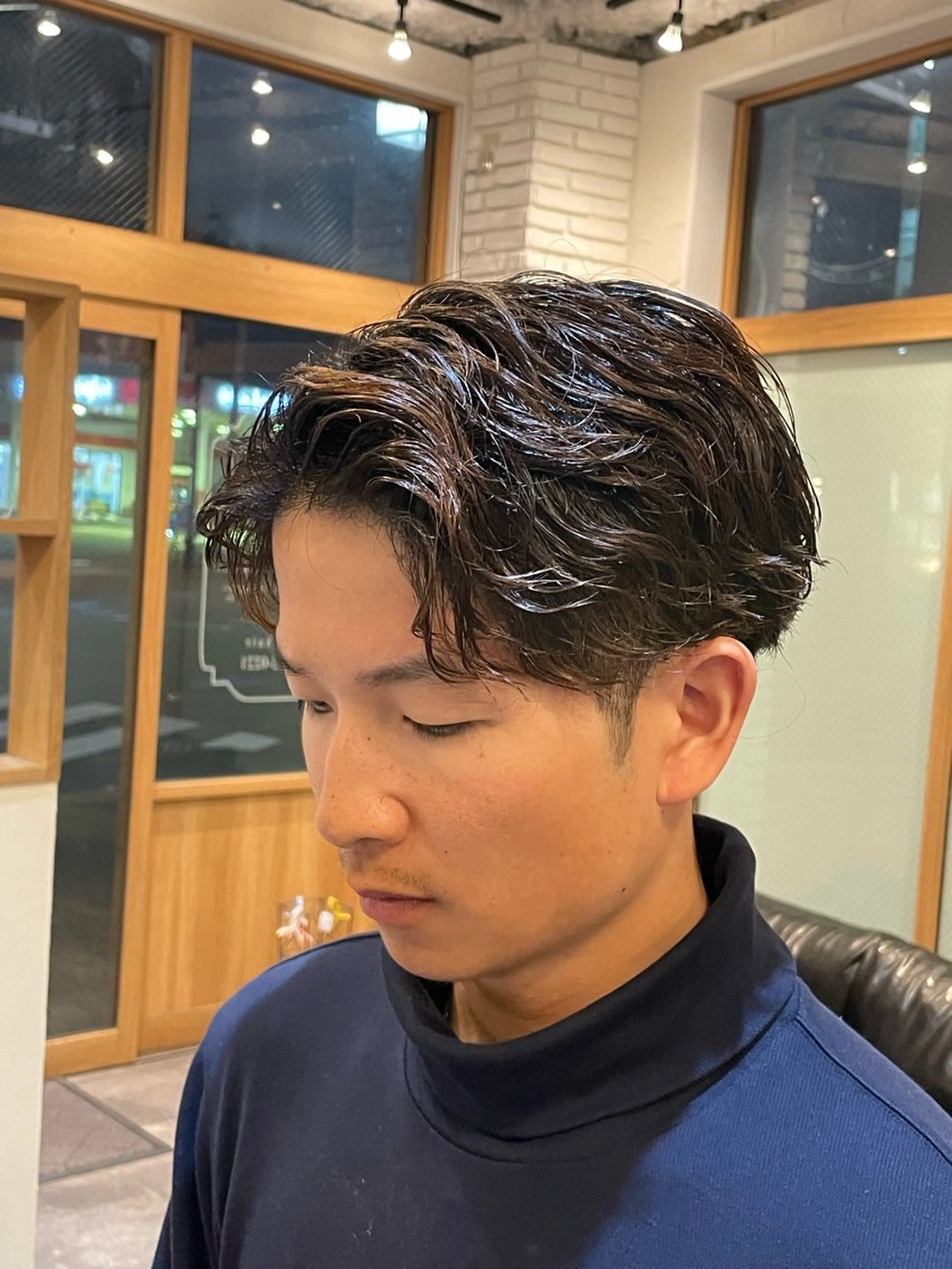 ミディアム パーマ メンズ smilehair国分寺店所属・💈barber 中根 龍星のヘアスタイル