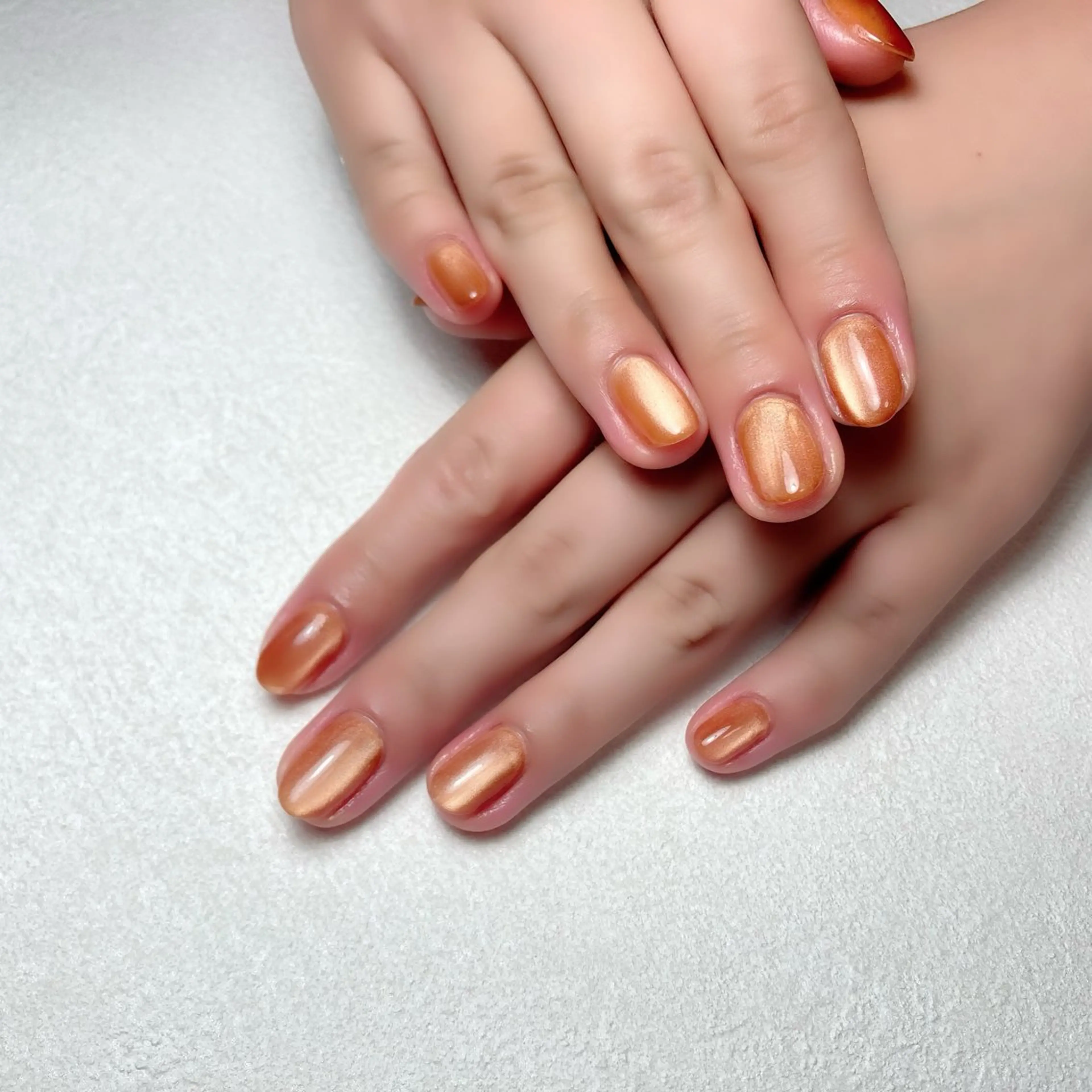 ネイル マグネットネイル オレンジ amu所属・かおる KAORUのネイルデザイン