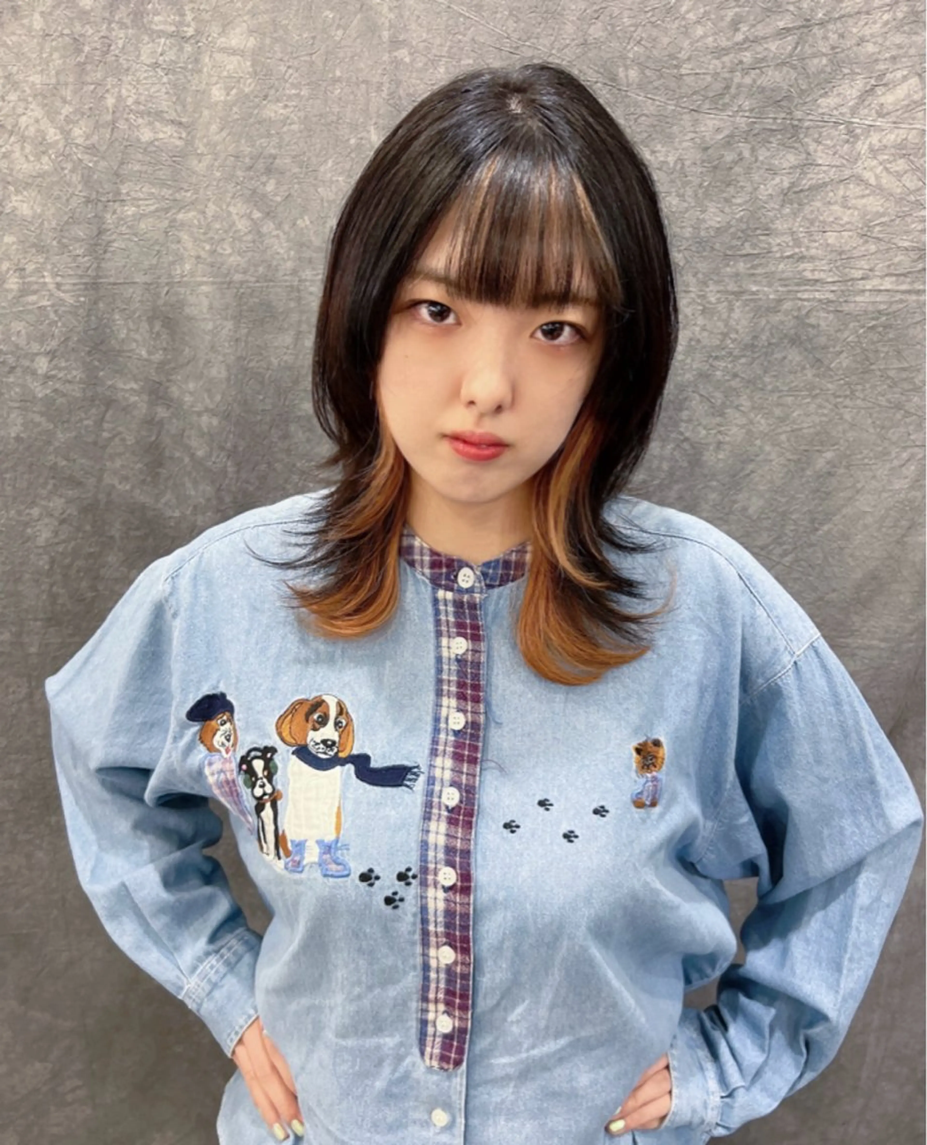 セミロング ブリーチ/ウルフ ハッシュカット/石山のヘアスタイル