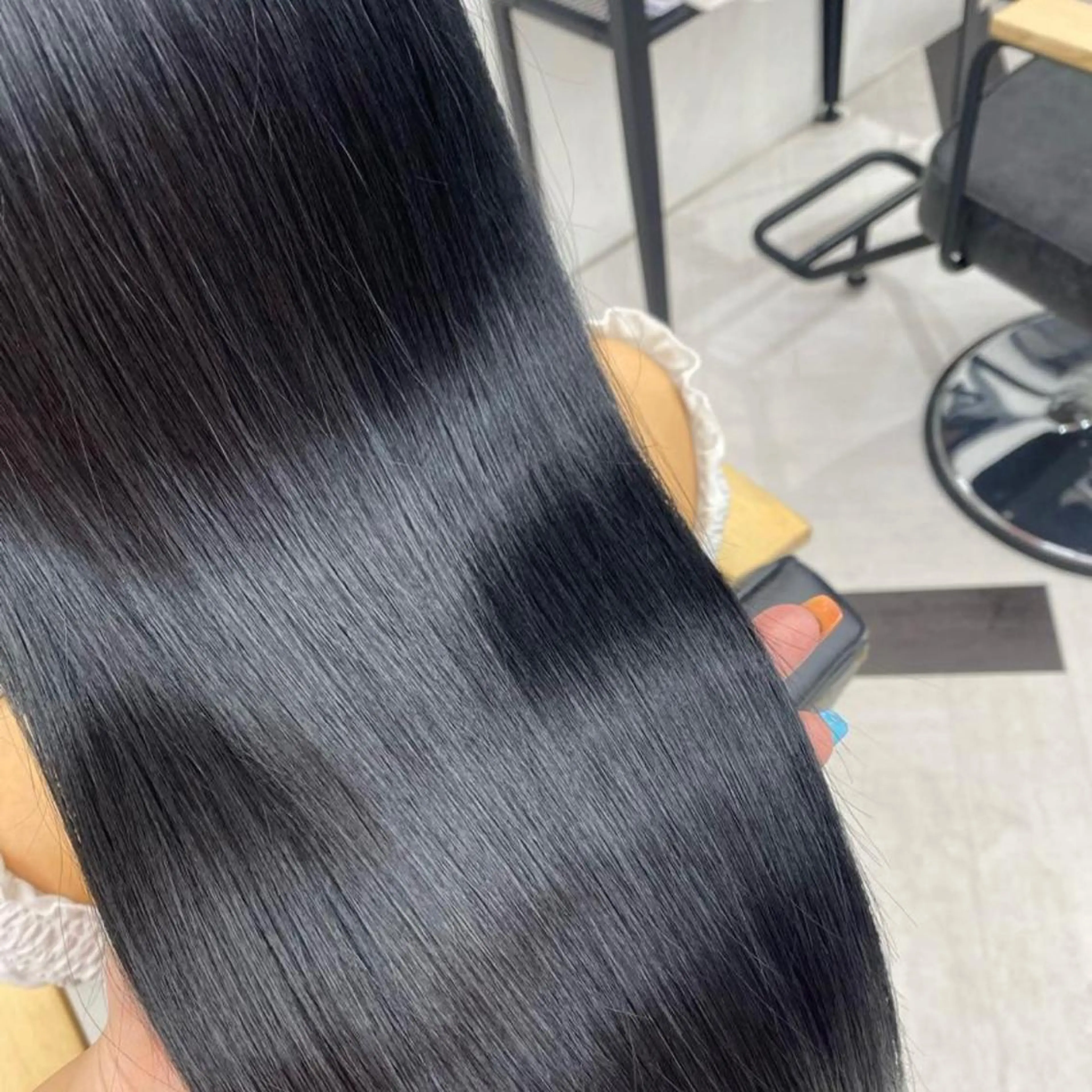 ミディアム カラー パーマ ヘアアレンジ メンズ キッズ ネイル マツエク・マツパ アイブロウ mona/ ストレートスタイル✨のヘアスタイル