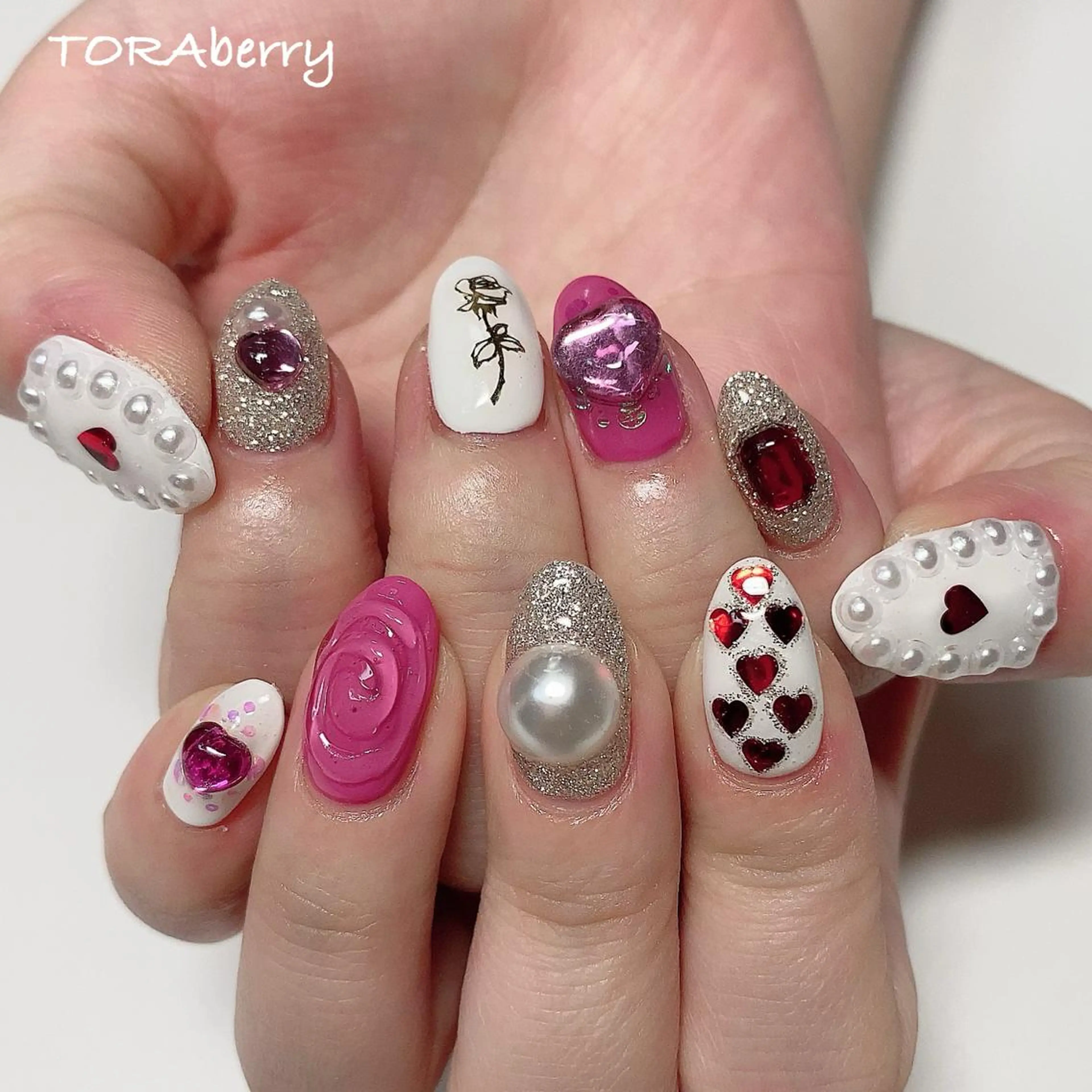 ネイル バレンタイン ハンドネイル ネイリスト なつみのネイルデザイン