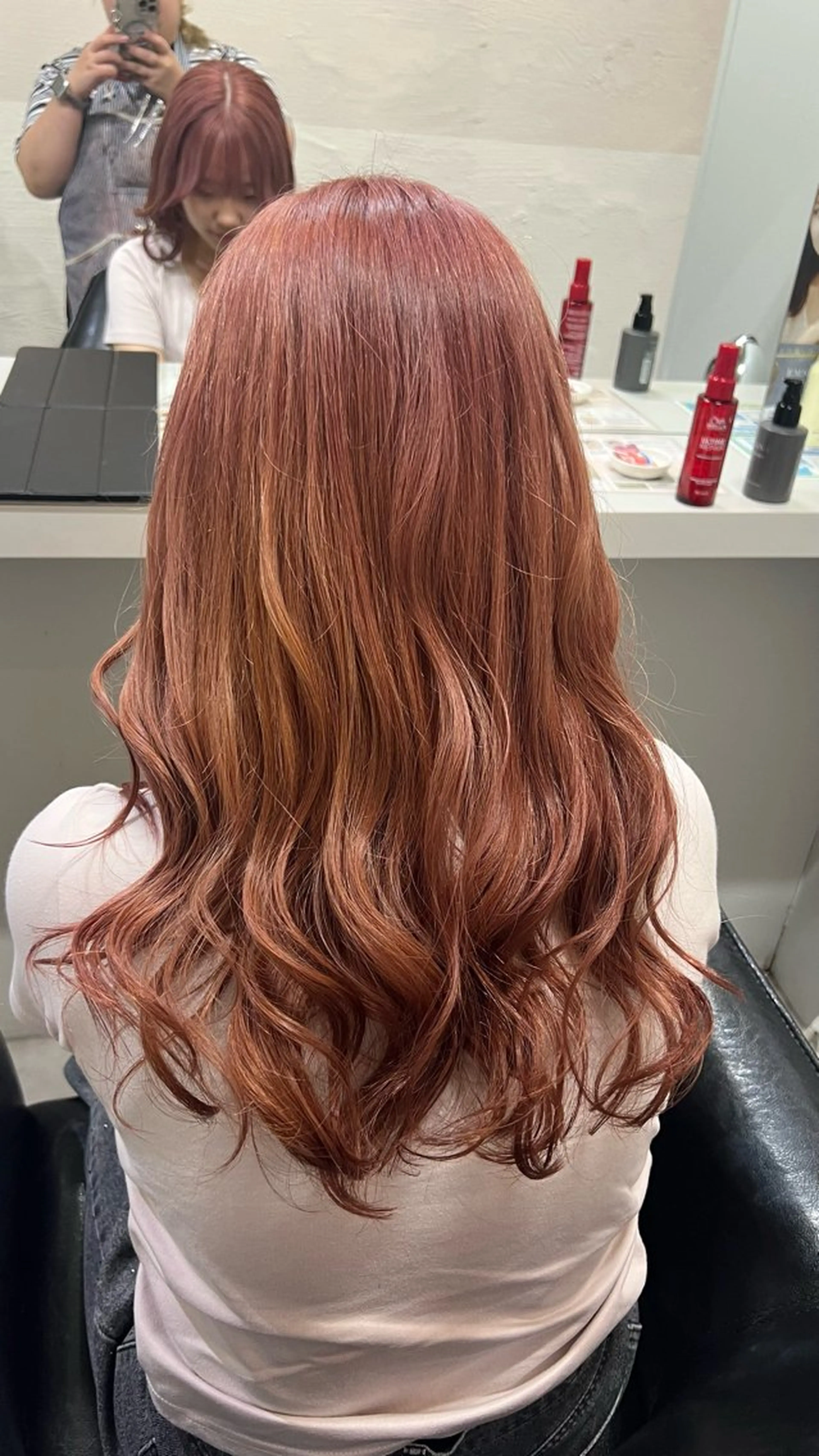 ロング カラー ベージュカラー ピンクカラー ピンクベージュ ヘアカラー 🎀tokute ナオ🧸のヘアスタイル