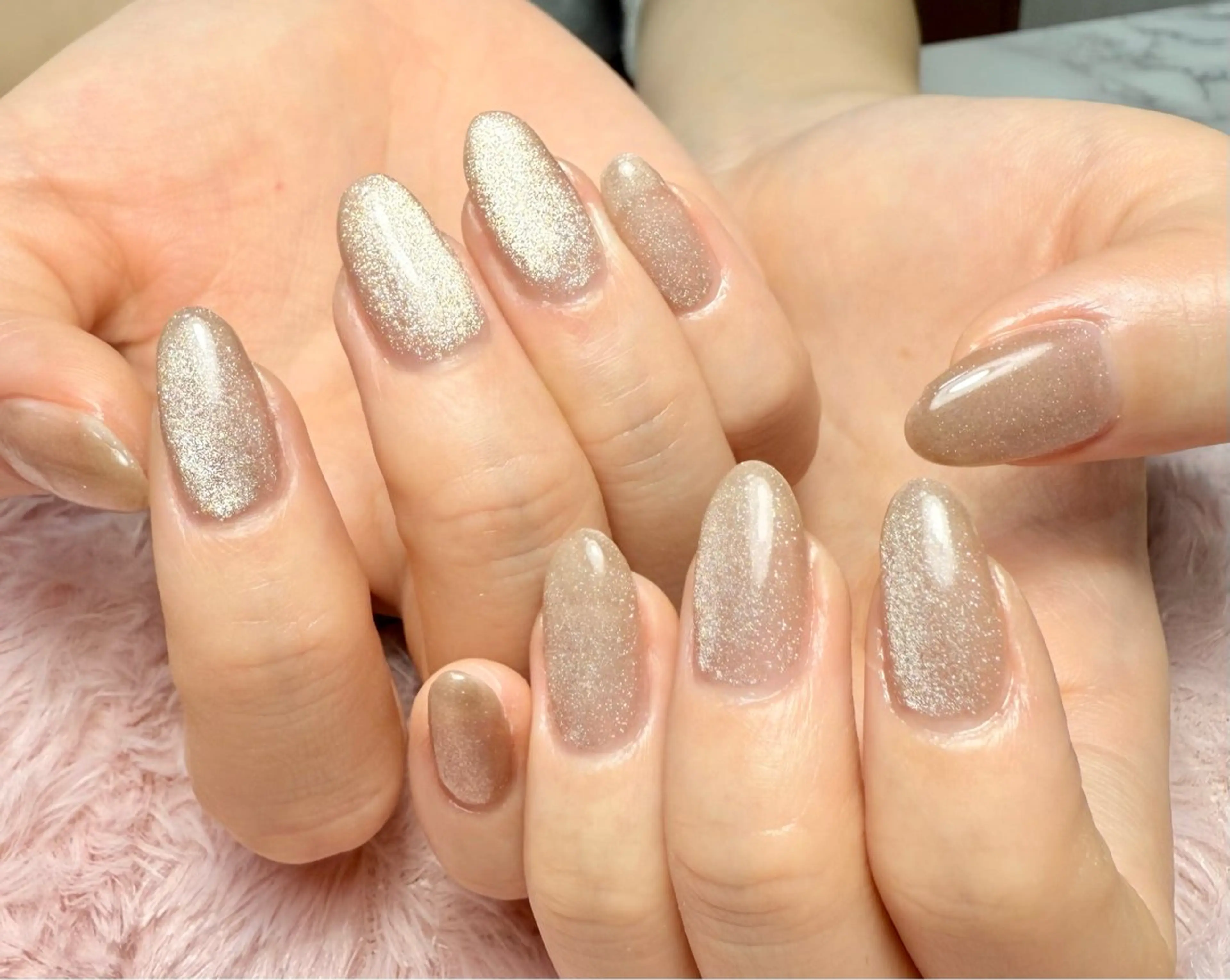 ネイル アートネイル チークネイル フラッシュネイル フラッシュマグ フレンチネイル M.N_ nailのネイルデザイン