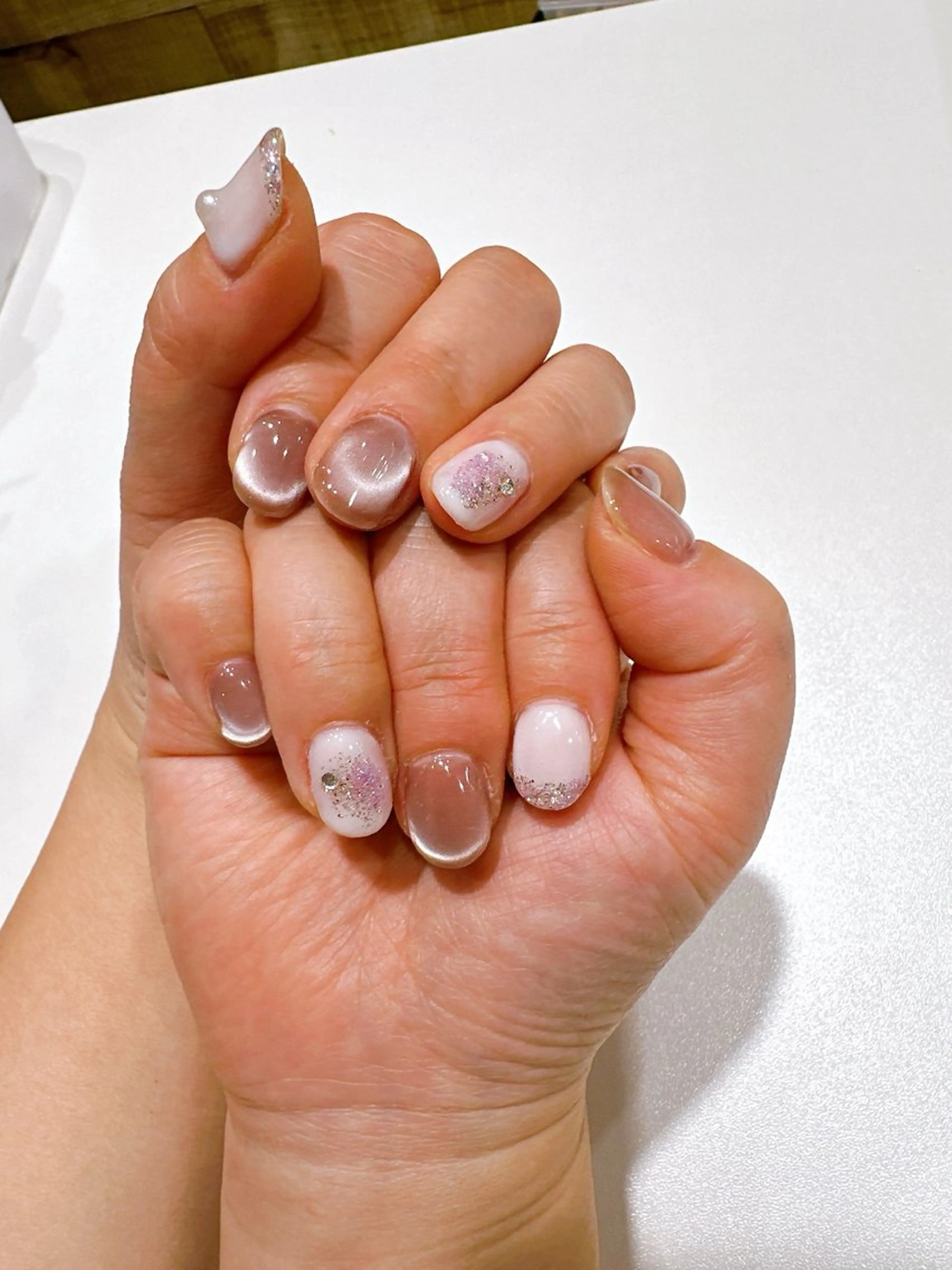 ネイル フレンチネイル マグネットネイル マグネットフレンチ NOAHL所属・asuka🍋 ネイルモデル募集中のネイルデザイン