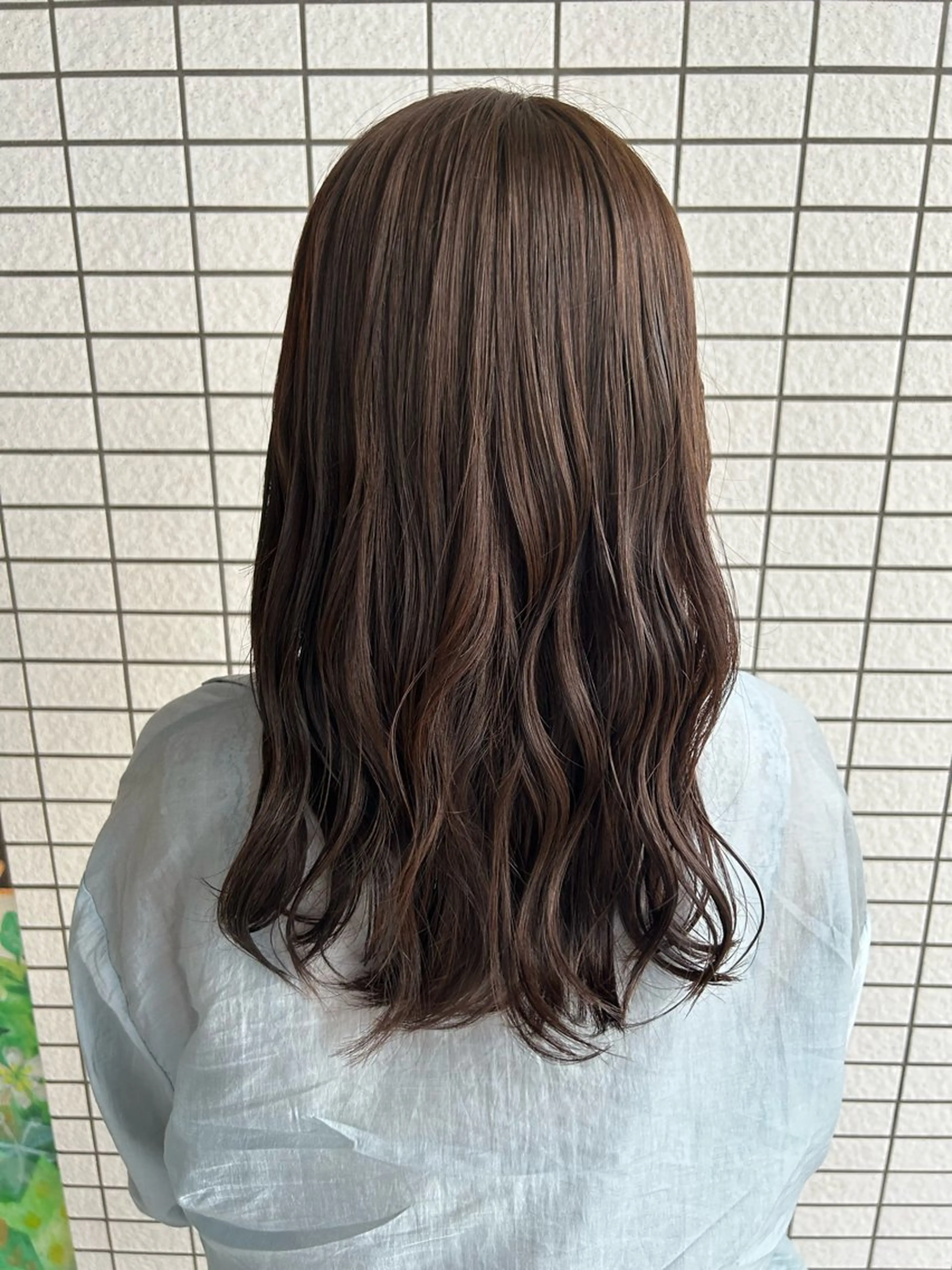 セミロング ヘアカラー パーマ トリートメント 高津 千慧のヘアスタイル