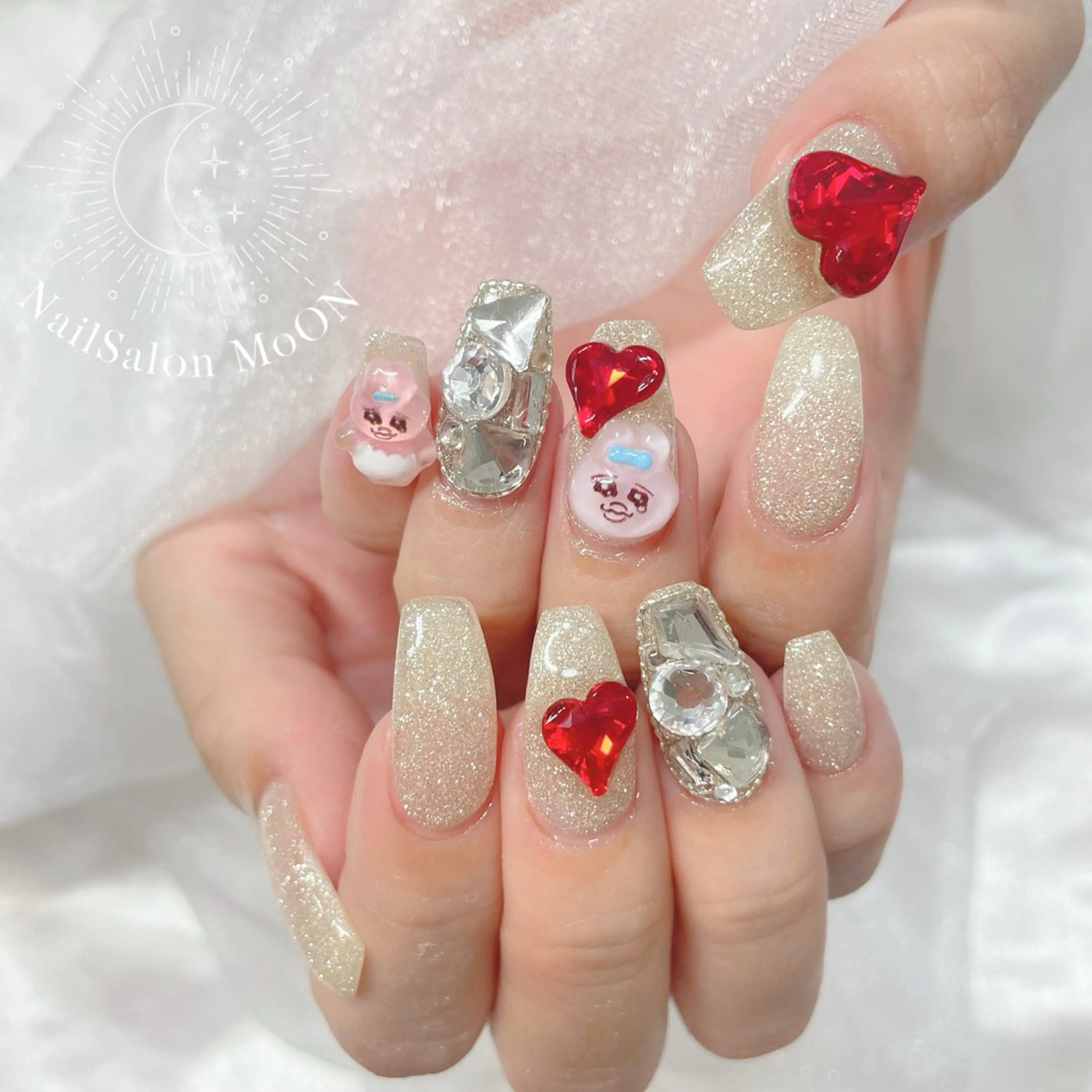 ネイル MoON...❤︎ MeGuのネイルデザイン