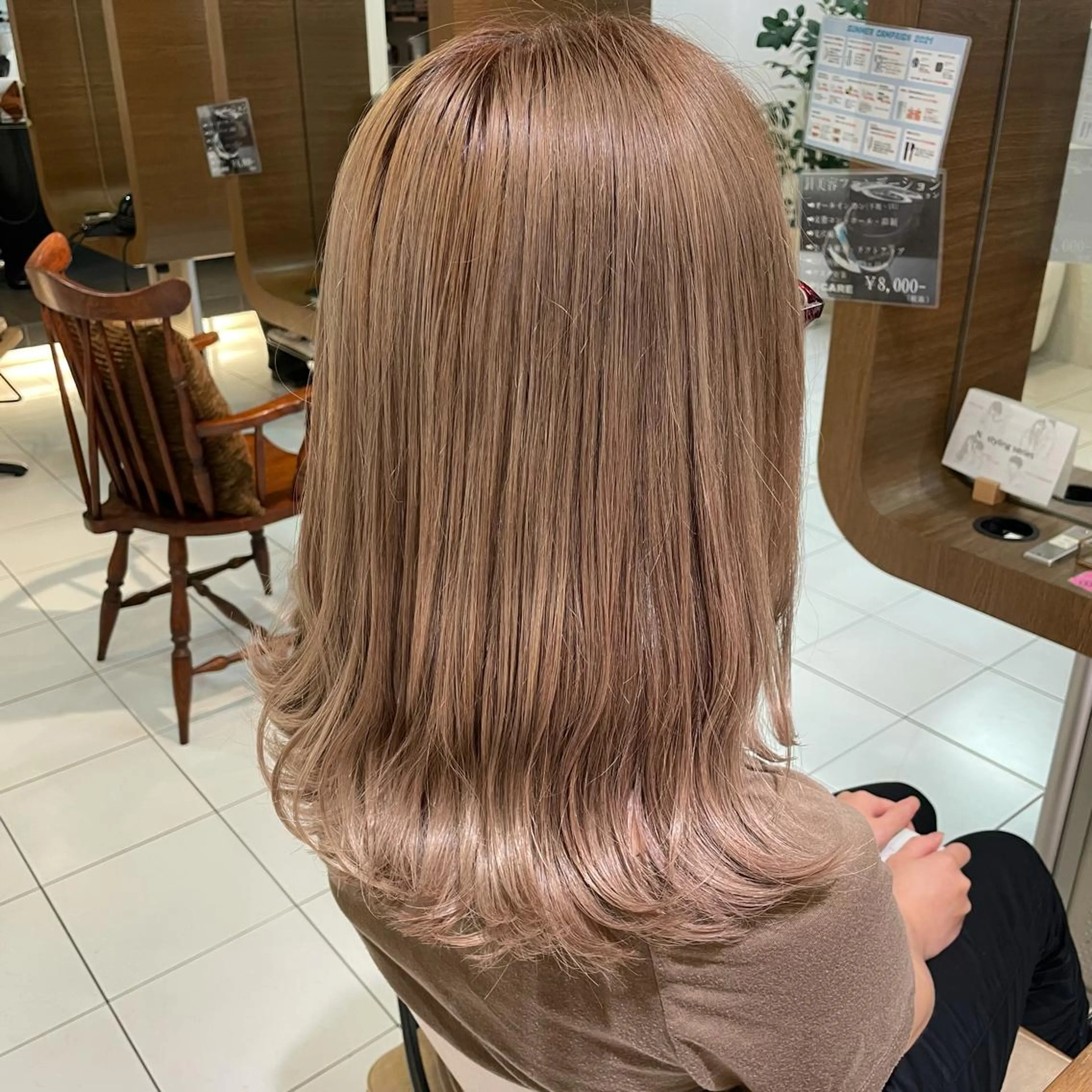 セミロング カラー ベージュカラー ブリーチ 透明感カラー/ 寺田千雅子のヘアスタイル