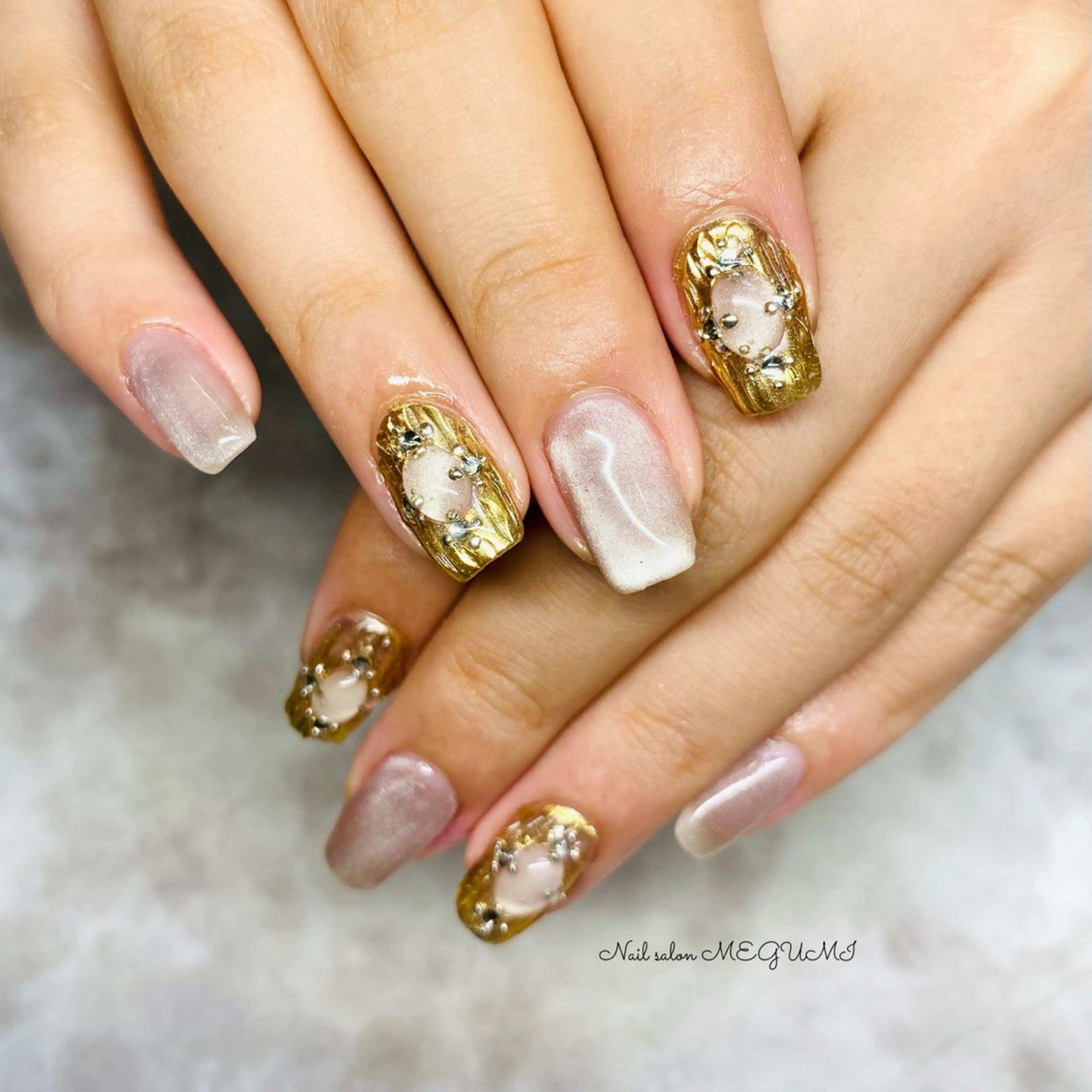 ネイル ゴージャス 持ち込み Nail salon MEGUMIのネイルデザイン