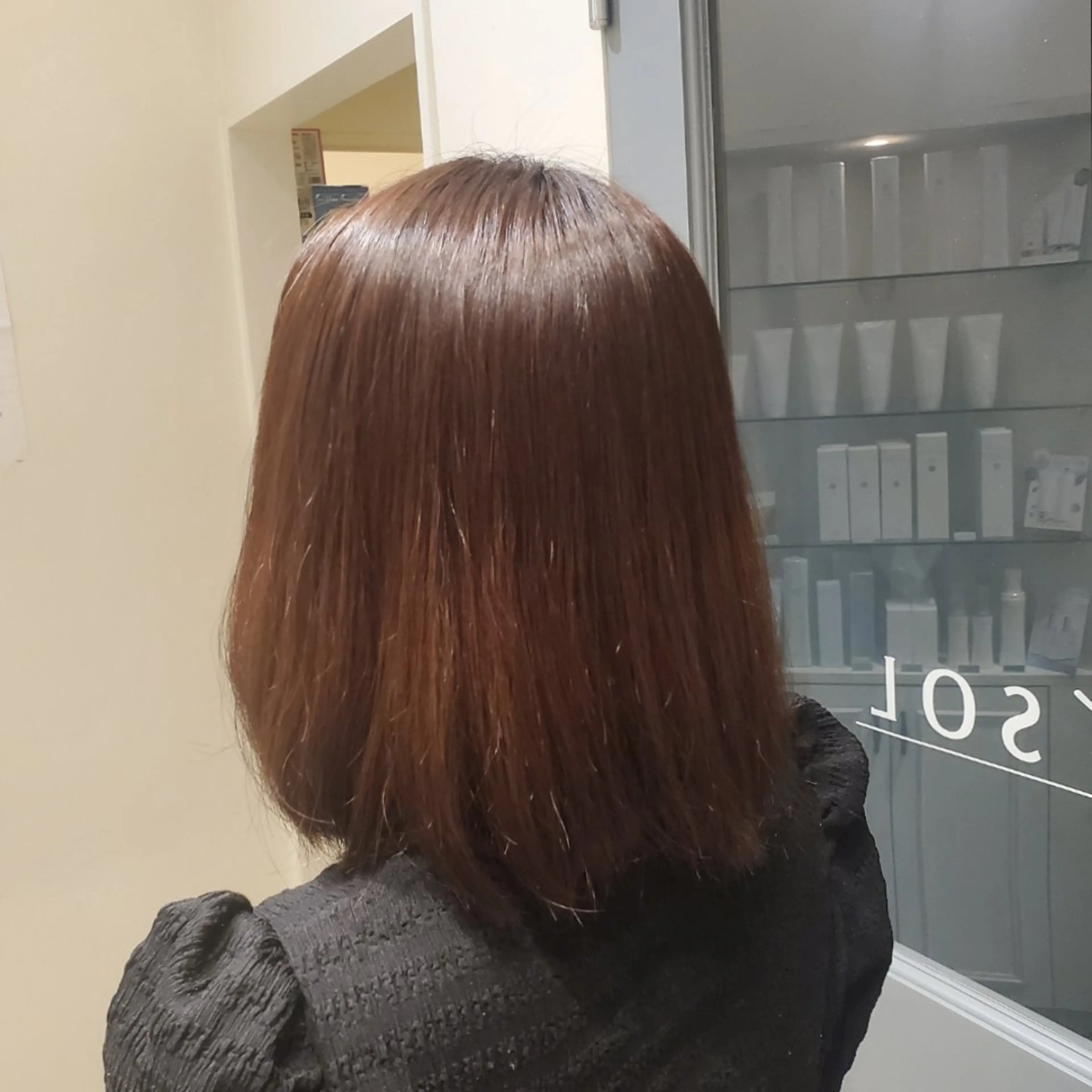 ミディアム カラー 小峯 瑞貴のヘアスタイル