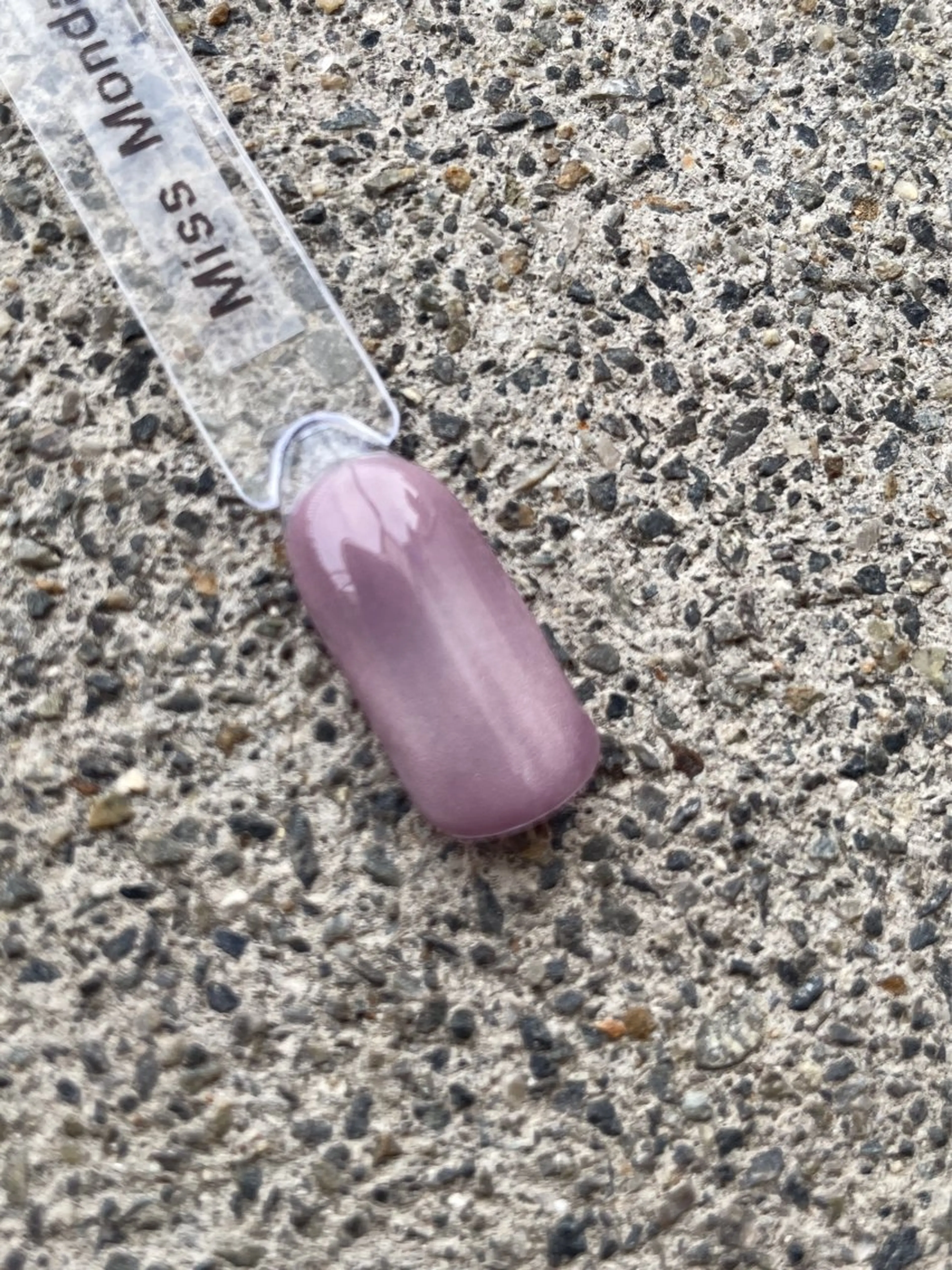 ネイル マグネットネイル ピンク ハンドネイル nagase yumiのネイルデザイン