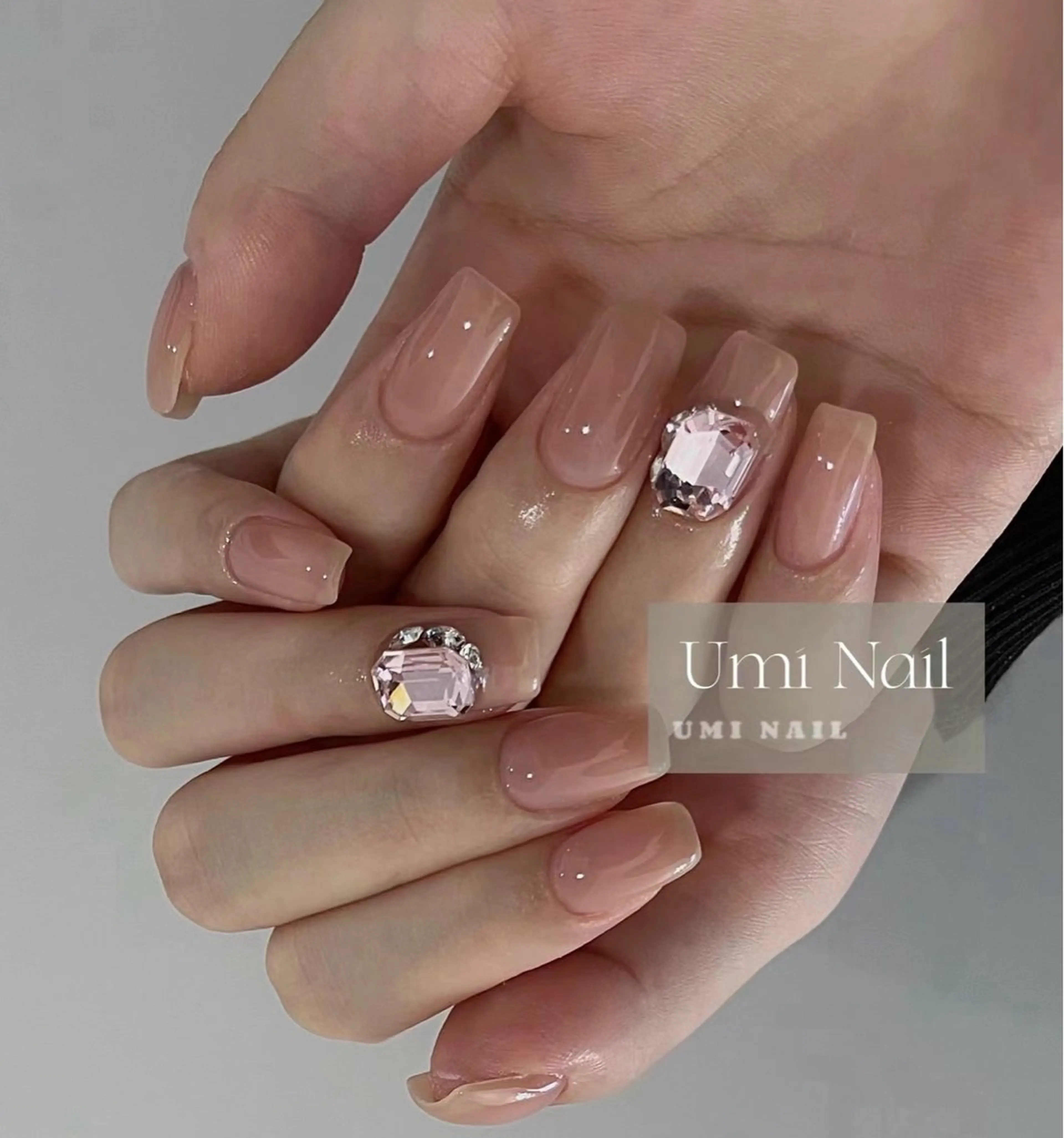 ネイル アートネイル フレンチネイル ジェルネイル グラデーション ミラーネイル ハンドネイル ハンドケア LUXE NAIL SALONのネイルデザイン