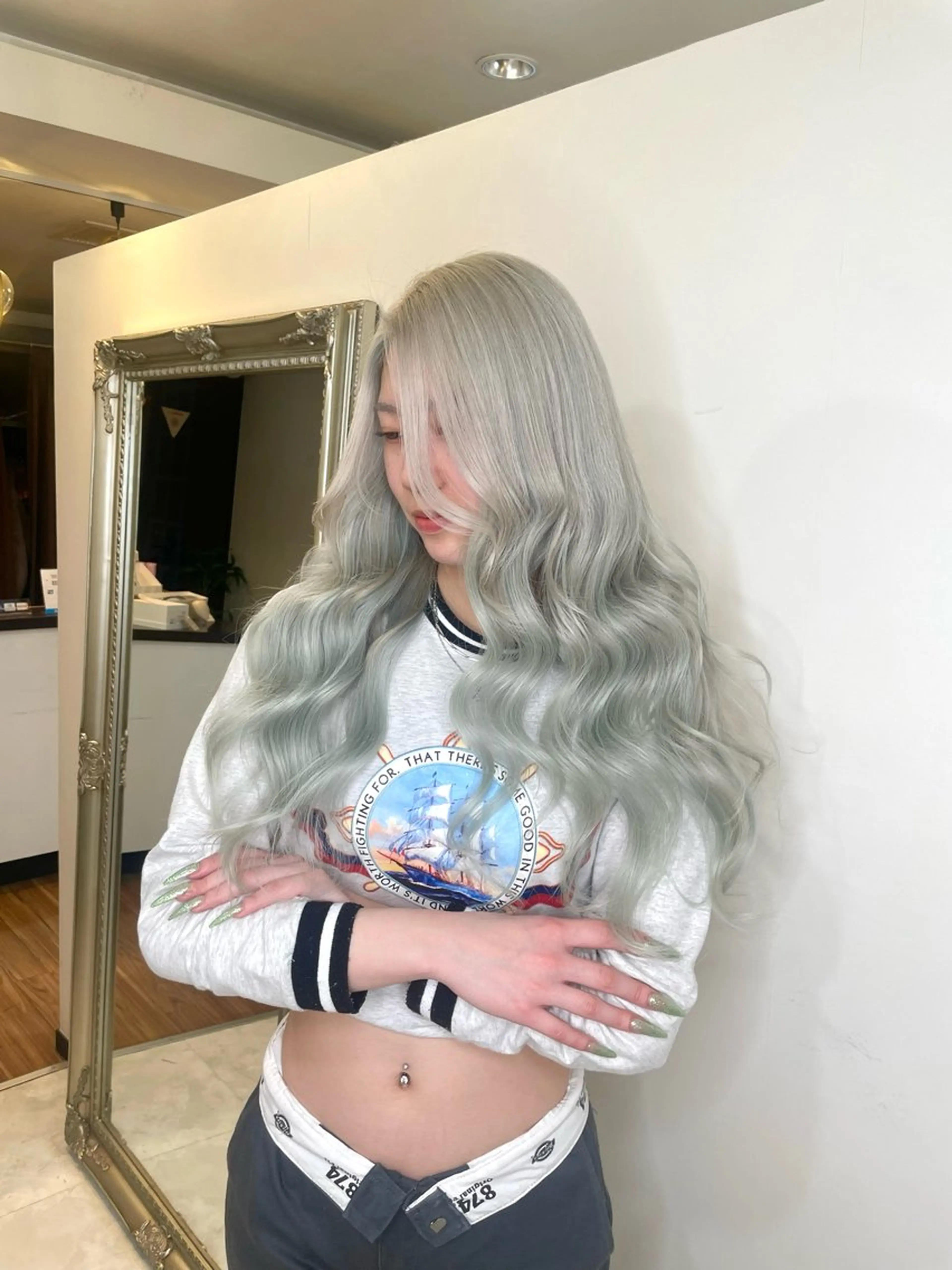 ロング ヘアカラー ANKH CROSS 🩵Himeka🩵のヘアスタイル