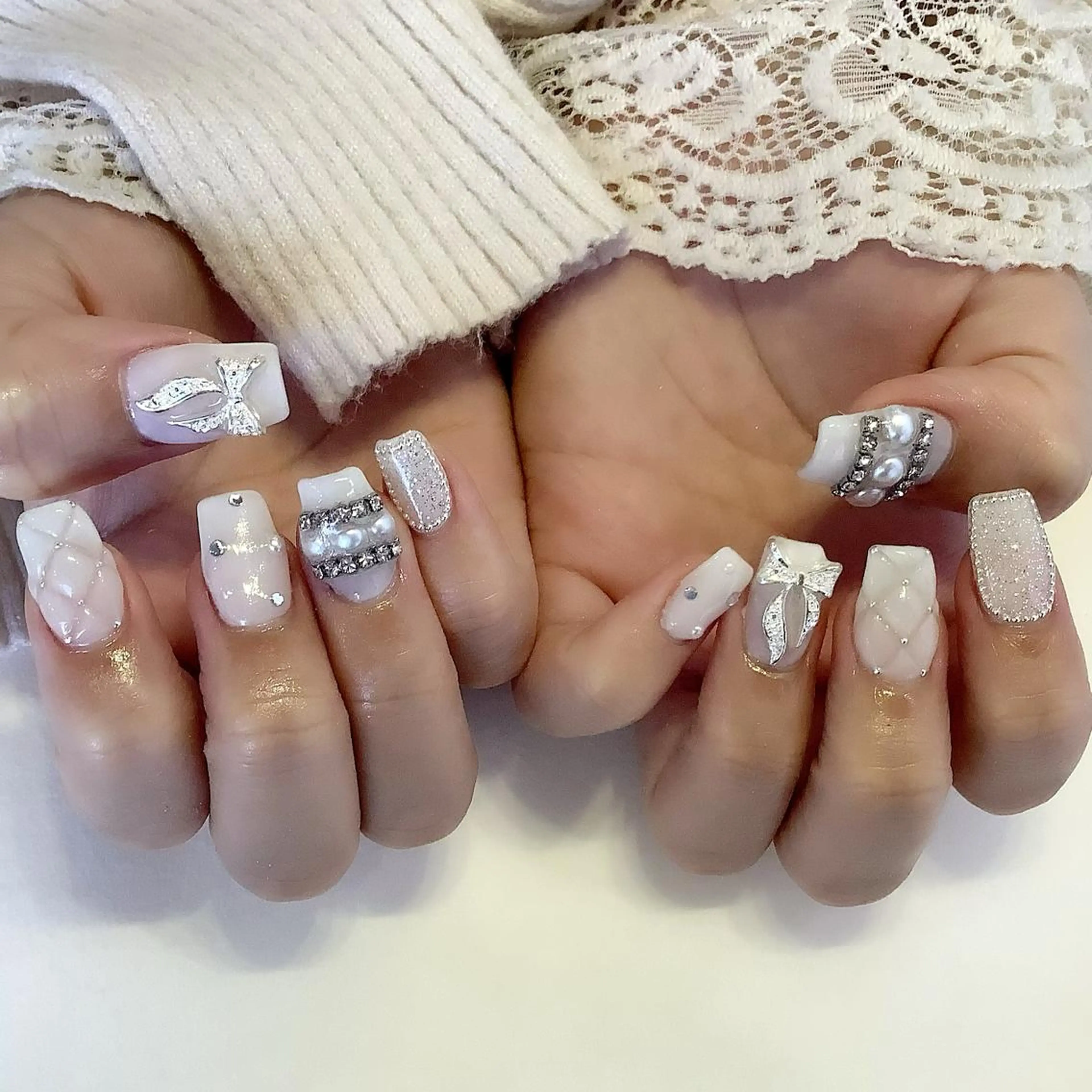 ネイル ハンドネイル 💎🐰 saki. m 🐰💎のネイルデザイン