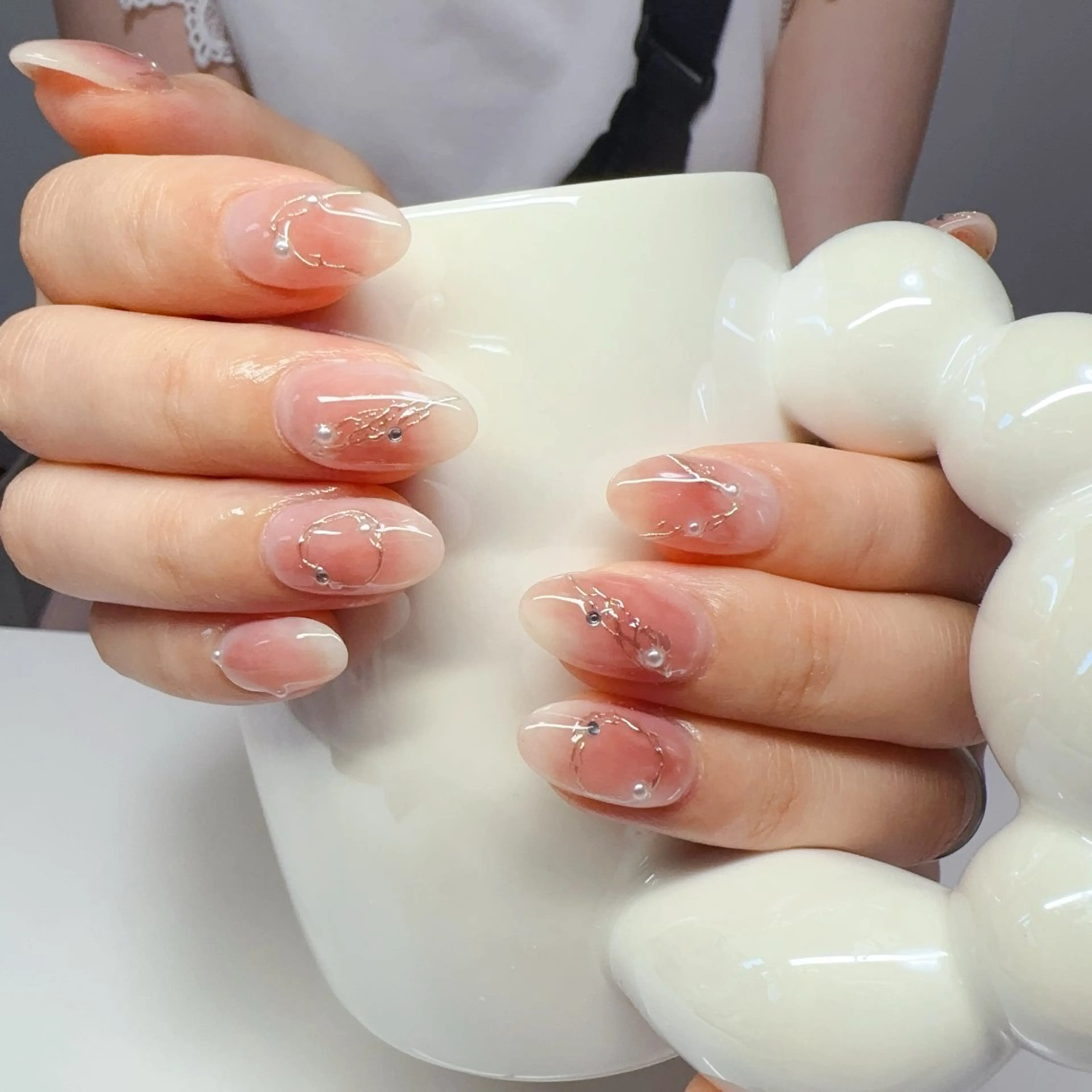 ネイル ハンドネイル YUYI.nail salonのネイルデザイン