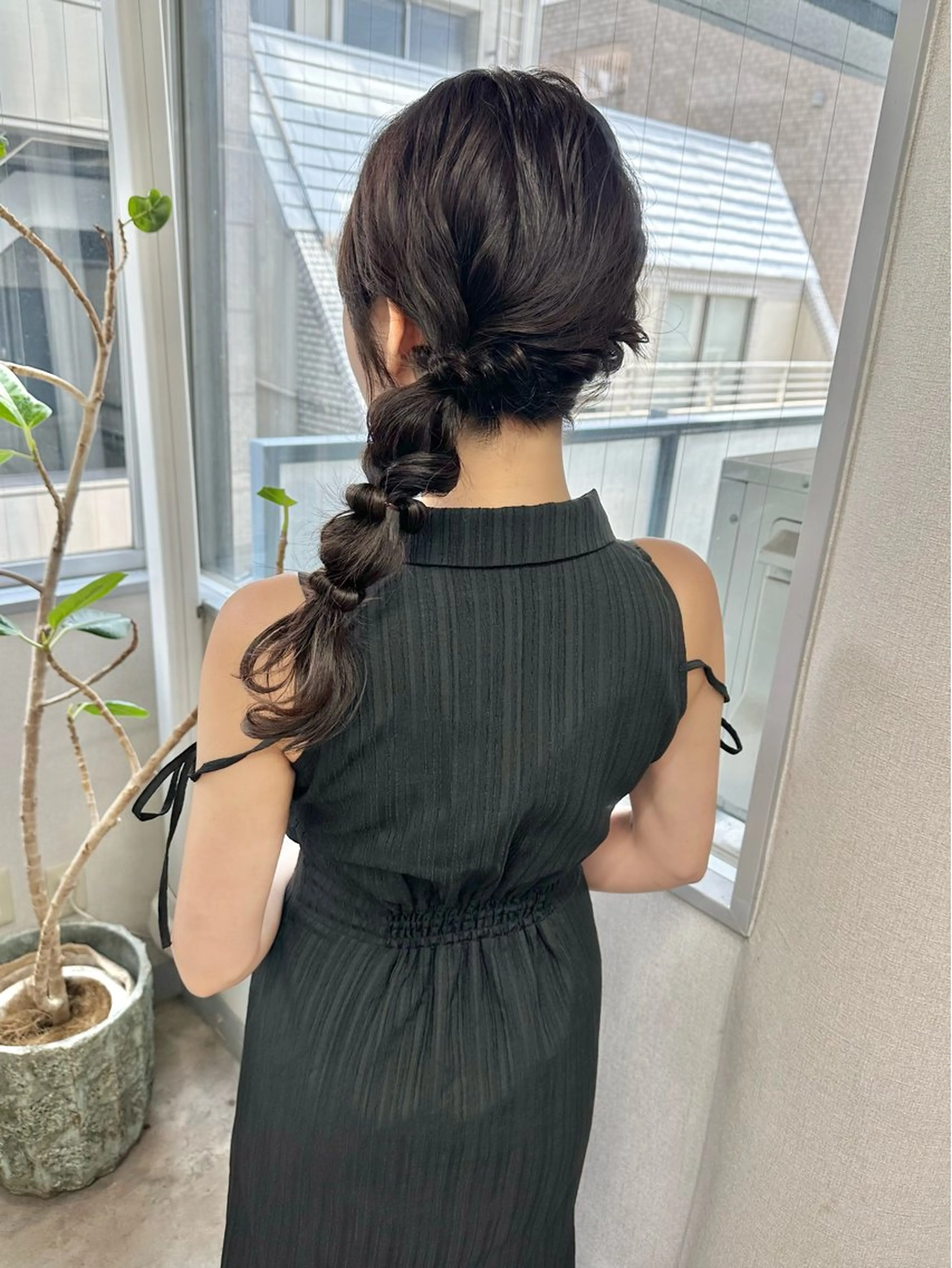 セミロング ヘアアレンジ ヘアセット レイヤーカット🪄 耳ツボ🎀Ayumiのヘアスタイル