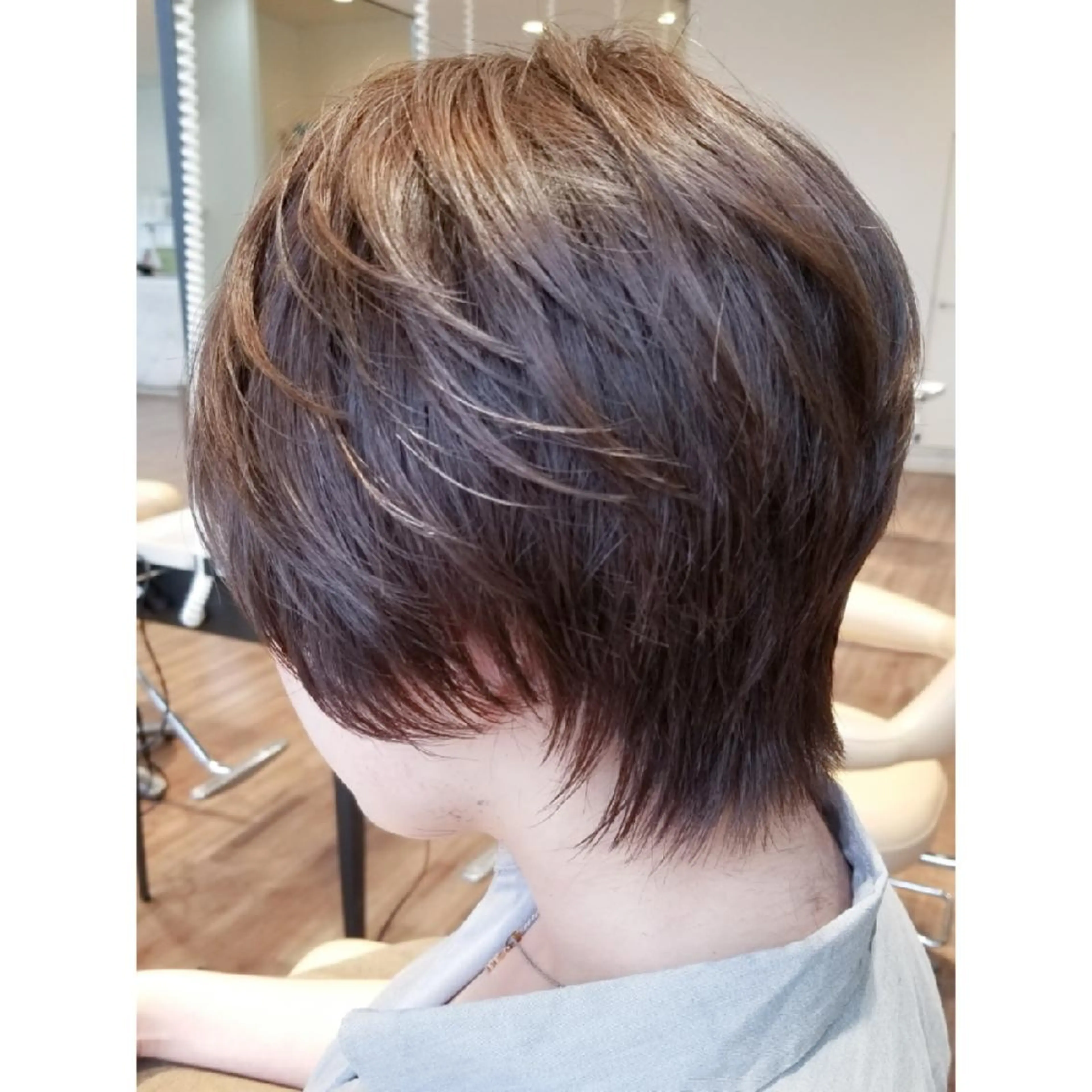 ショート パーマ ブリーチ、デザイン  カラー福士直矢のヘアスタイル