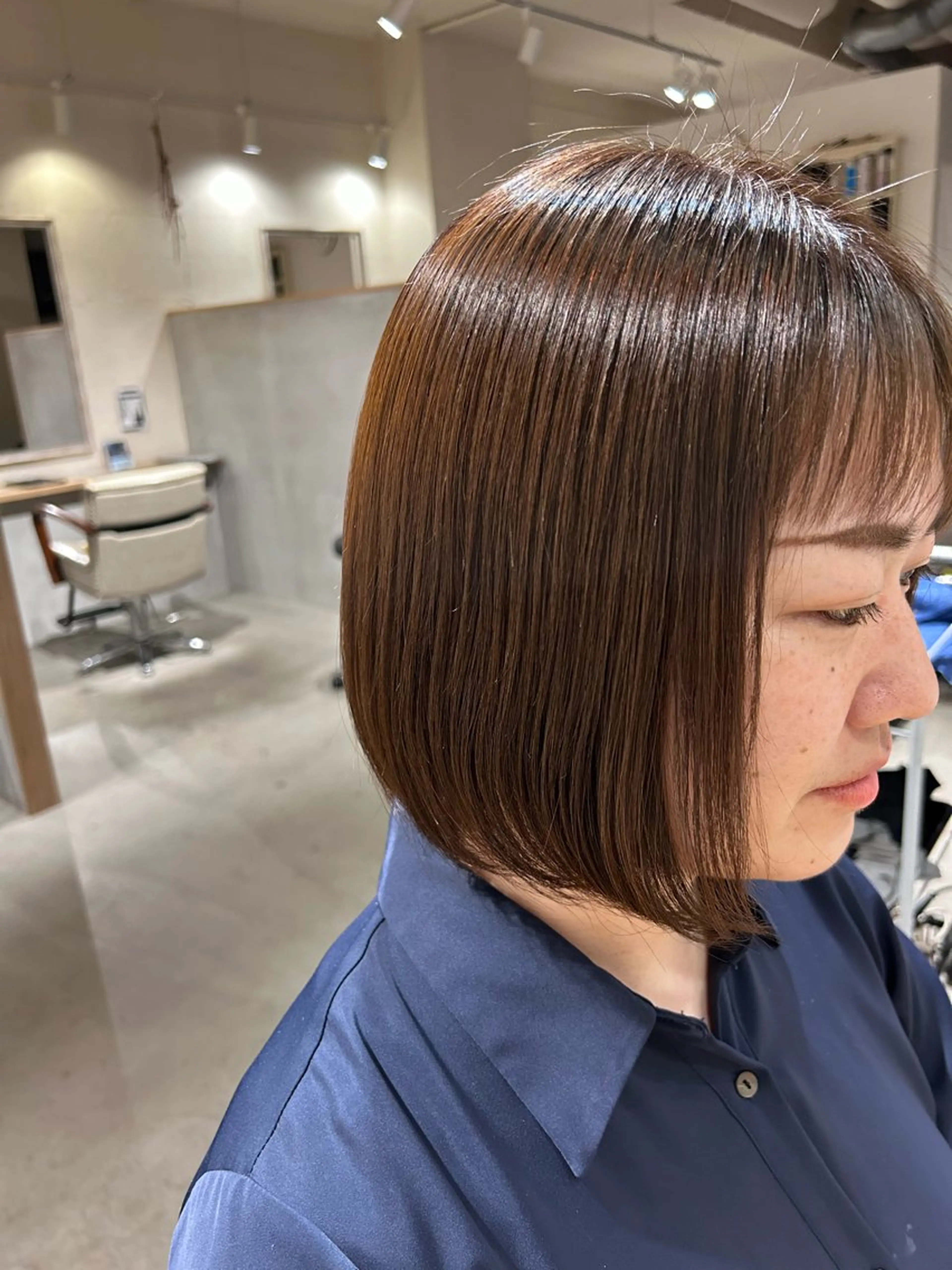 ショート 顔周りカット 縮毛矯正 ambiente所属・瀬川 夏緒のヘアスタイル