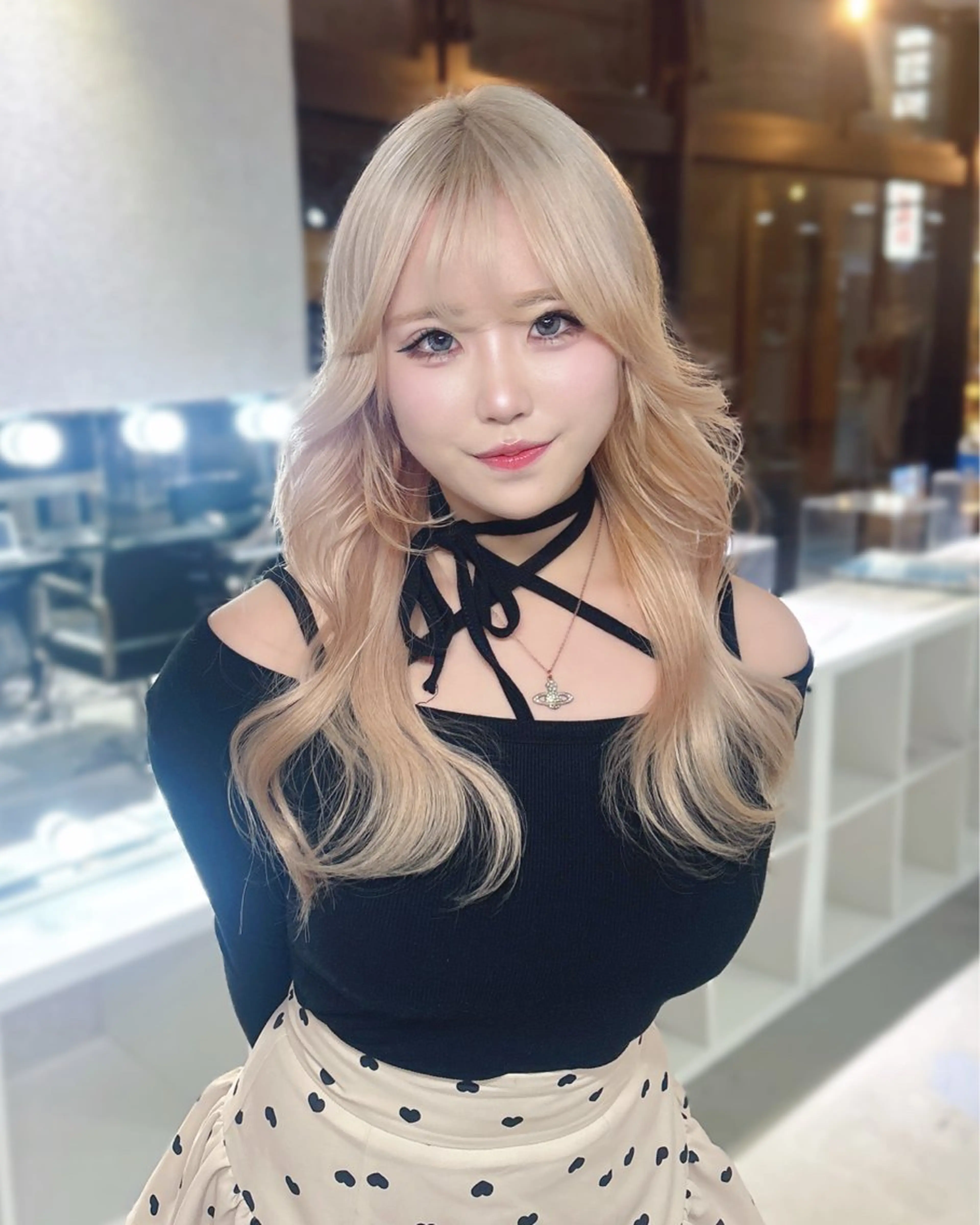 カラー ヘアカラー 大阪ハイトーン/ ピンク/ かえでのヘアスタイル