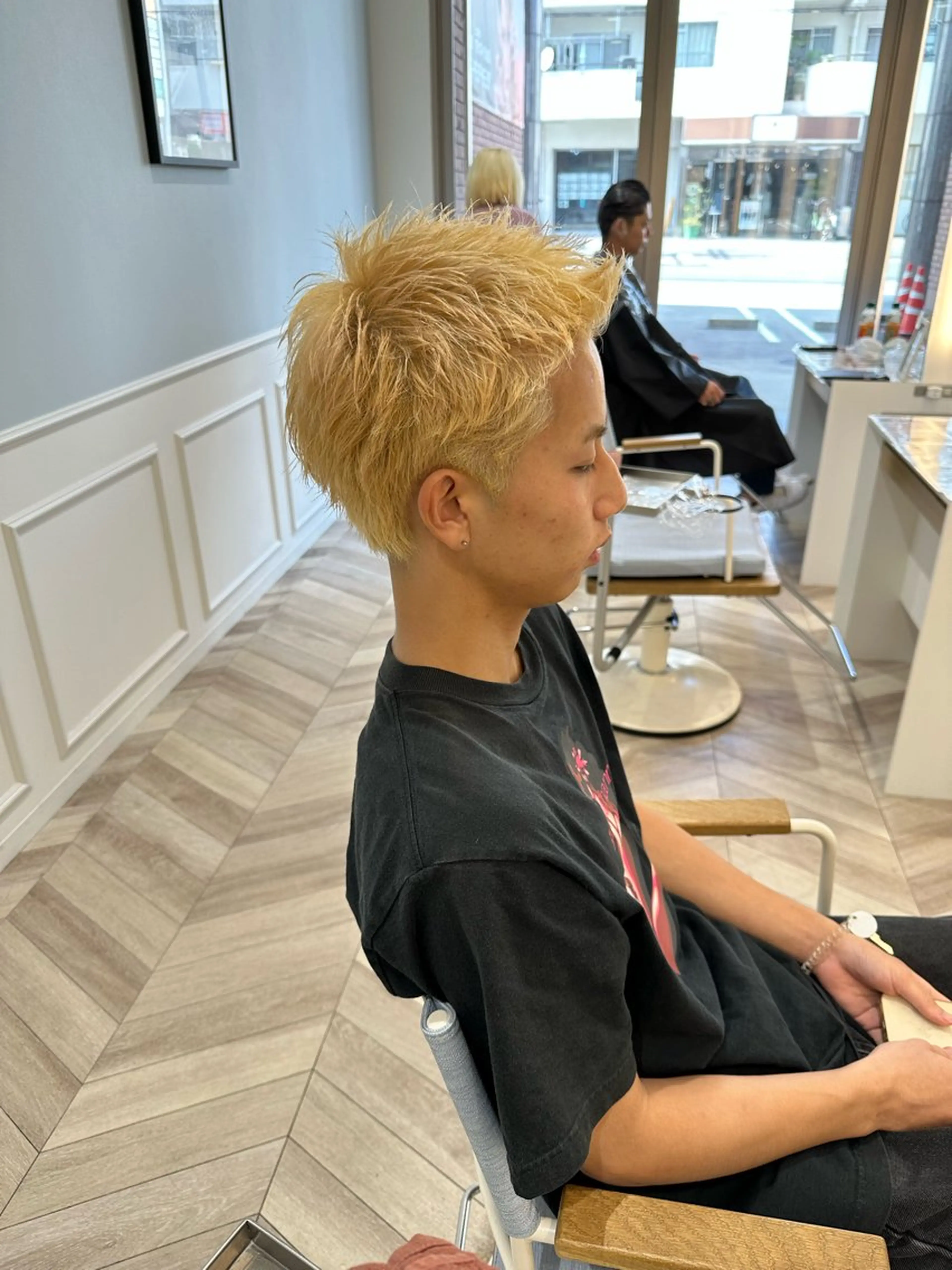 ショート メンズ パーマ/ハイトーン スパイキー/神田正紀のヘアスタイル