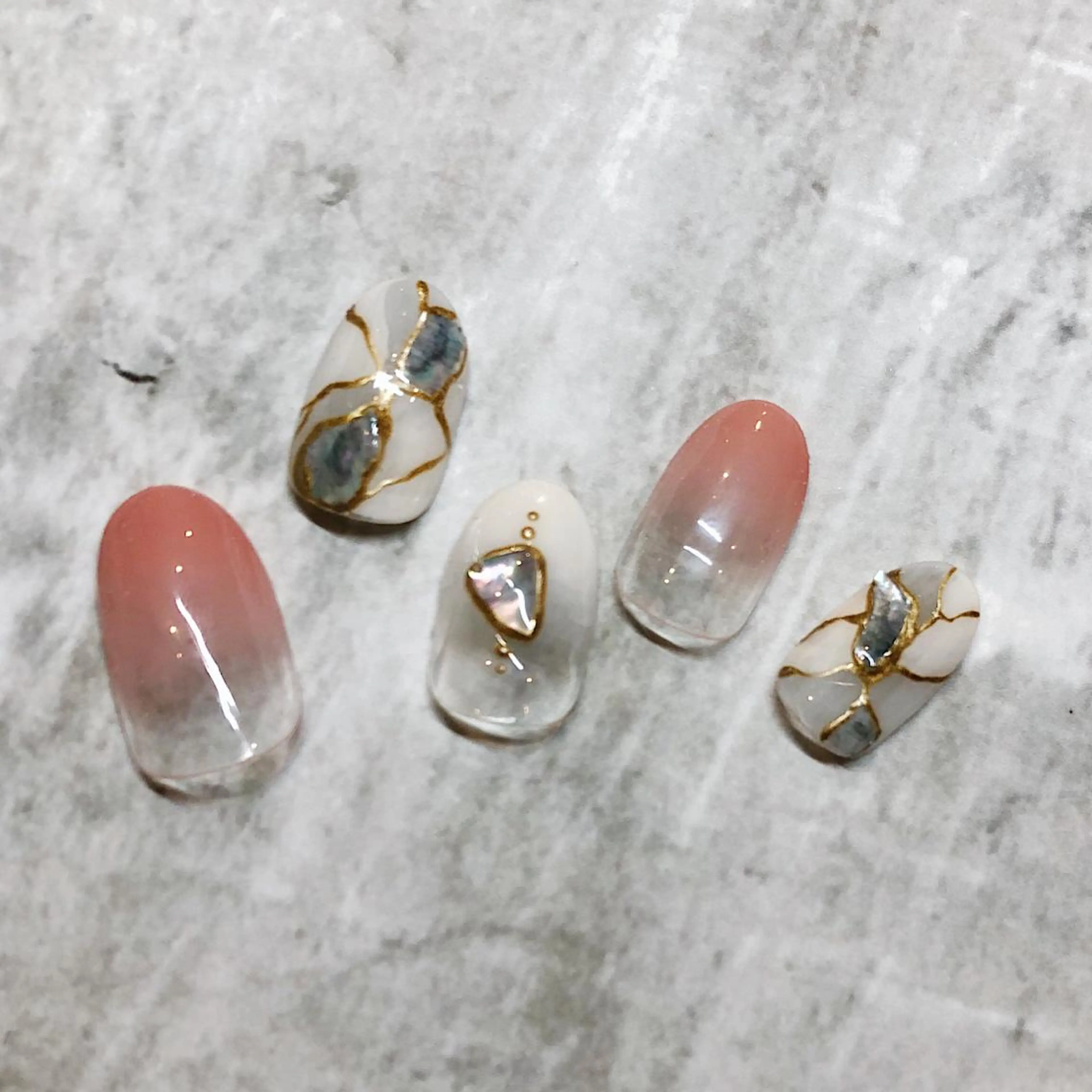 ネイル ハンドネイル 🌞💜 KAORI 🌴のネイルデザイン