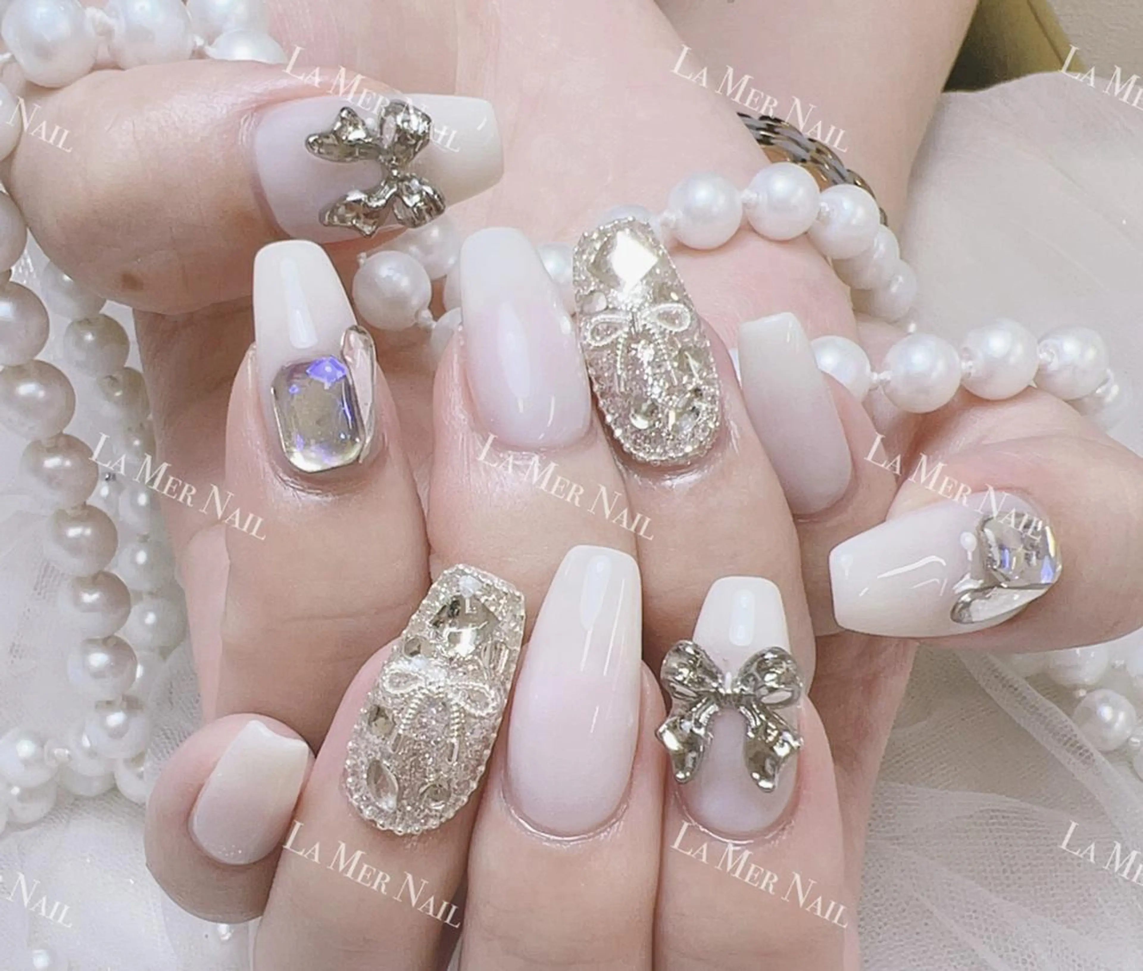 ネイル 🌻 Momoko_のネイルデザイン