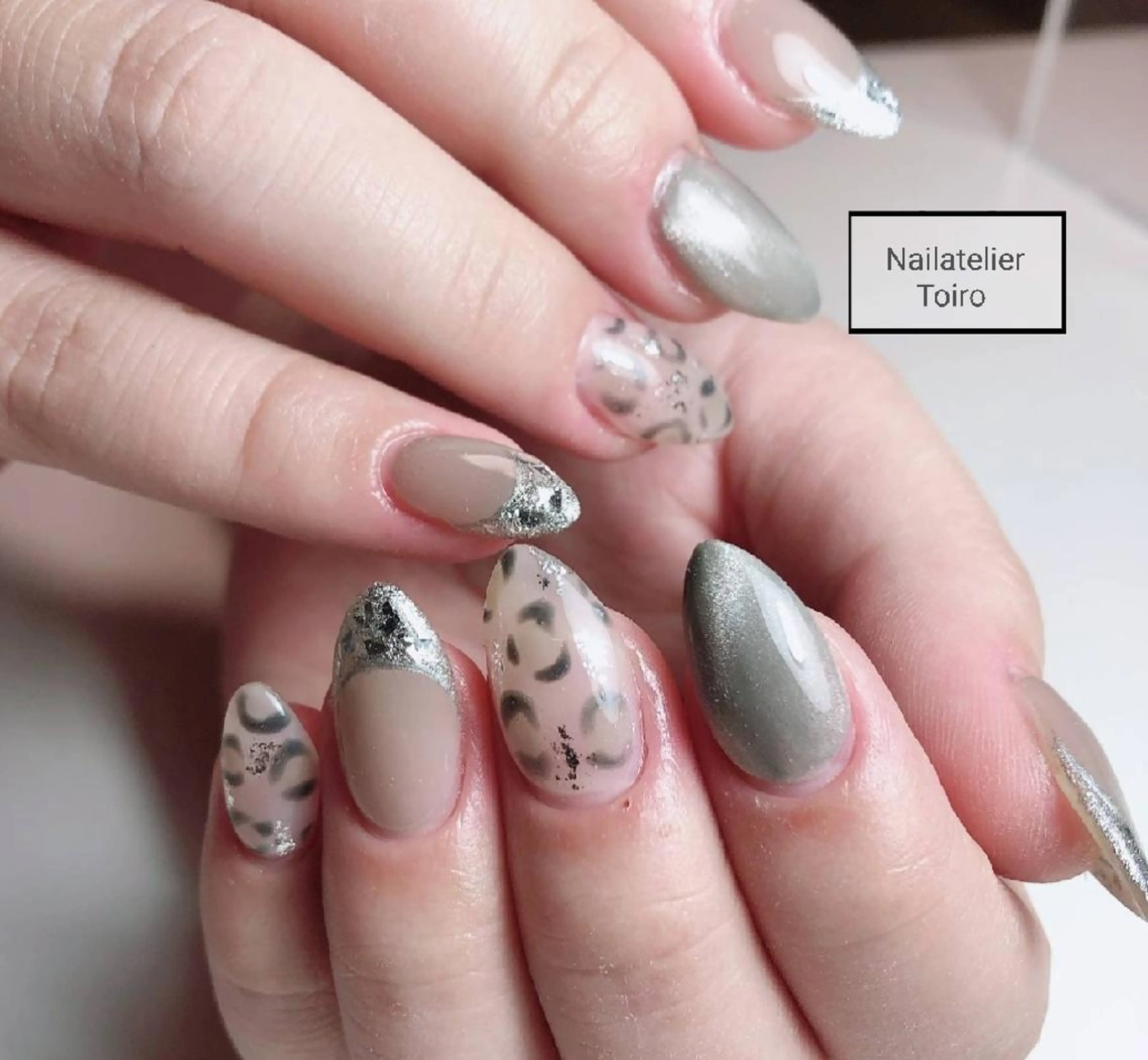 ロング ネイル アニマル柄 長さ出し フレンチネイル ガラスフレンチ スカルプネイル ☺︎山部 志麻☺︎のネイルデザイン